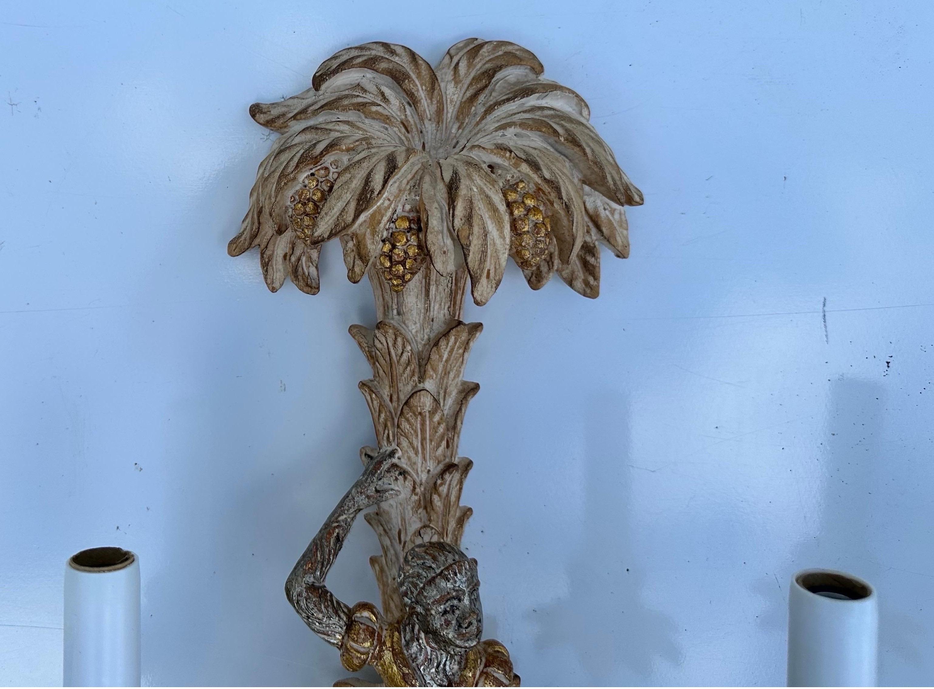 Paire d'appliques à singe à deux branches, vintage italien, sculpté et peint en vente 2