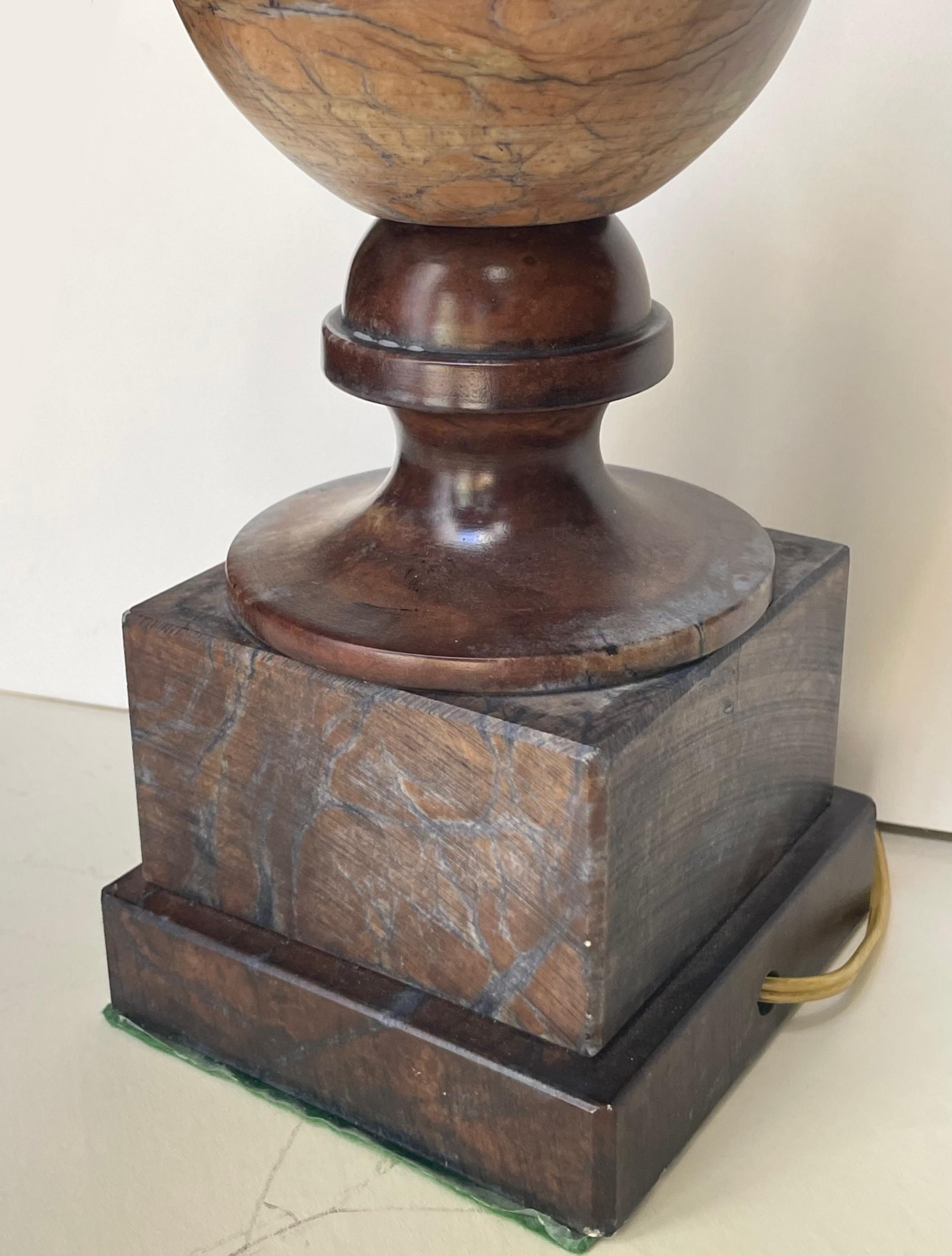 Vintage Italian Carved Baluster Urn Marble Tabletop Lamp. 4