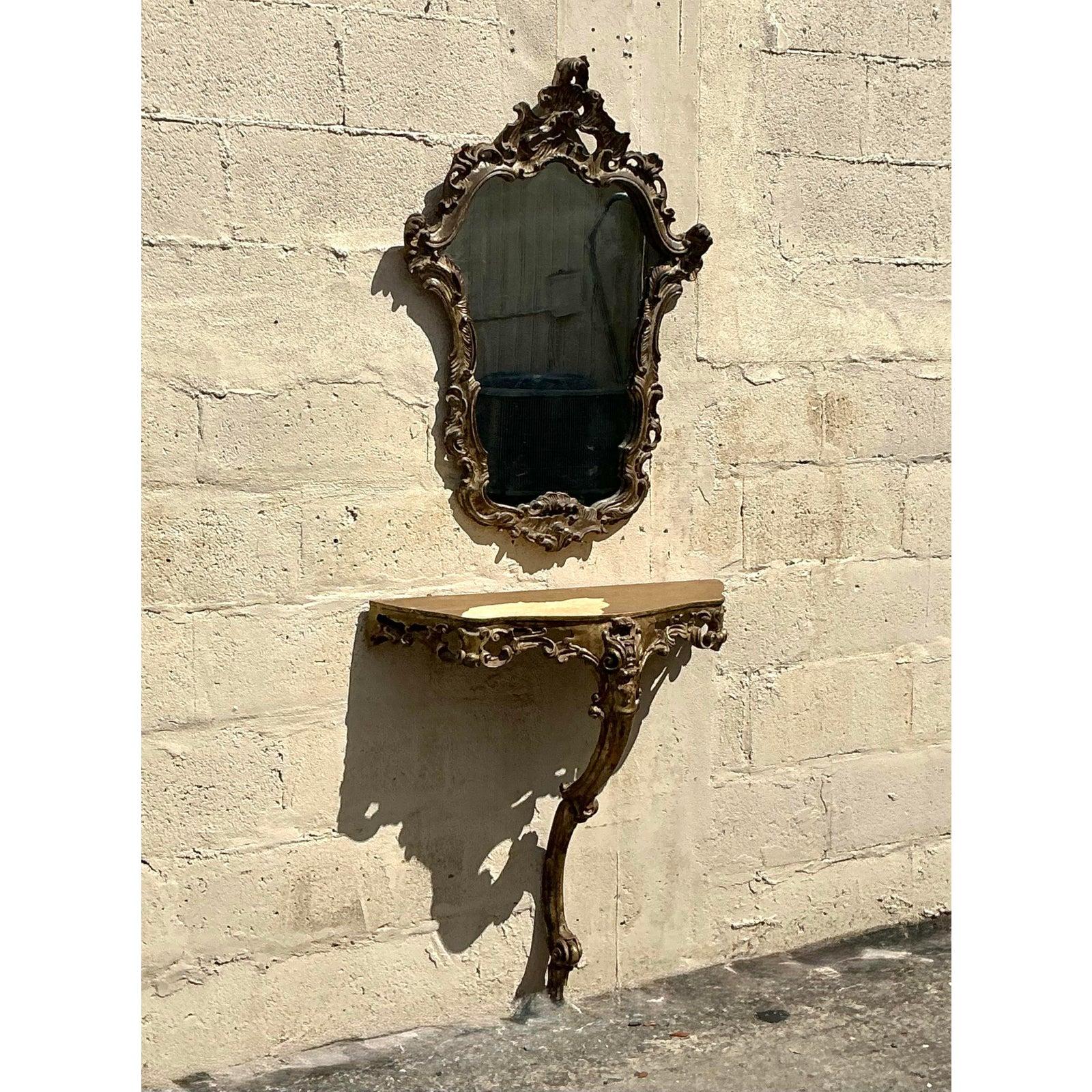 XX secolo Specchio d'epoca italiano intagliato e dorato e console Demilune - Set di 2 in vendita