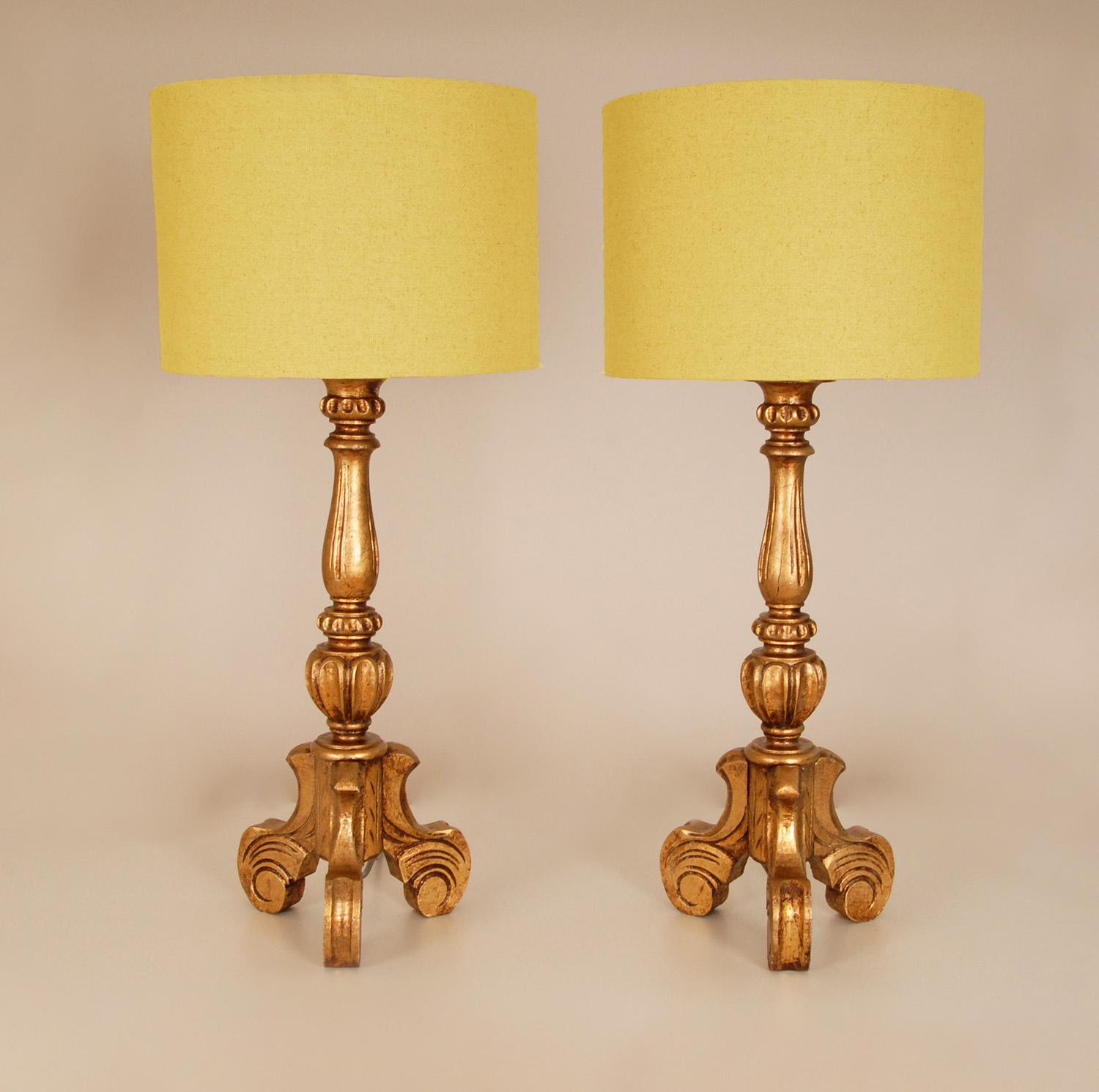 Italienische geschnitzte Vintage-Tischlampen aus vergoldetem Holz im Barockstil, Gold, 1960, Paar im Angebot 5