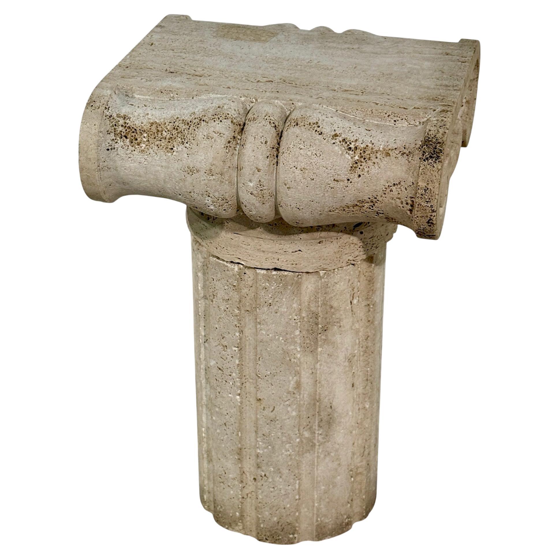Colonne italienne vintage en travertin sculpté 1950s en vente