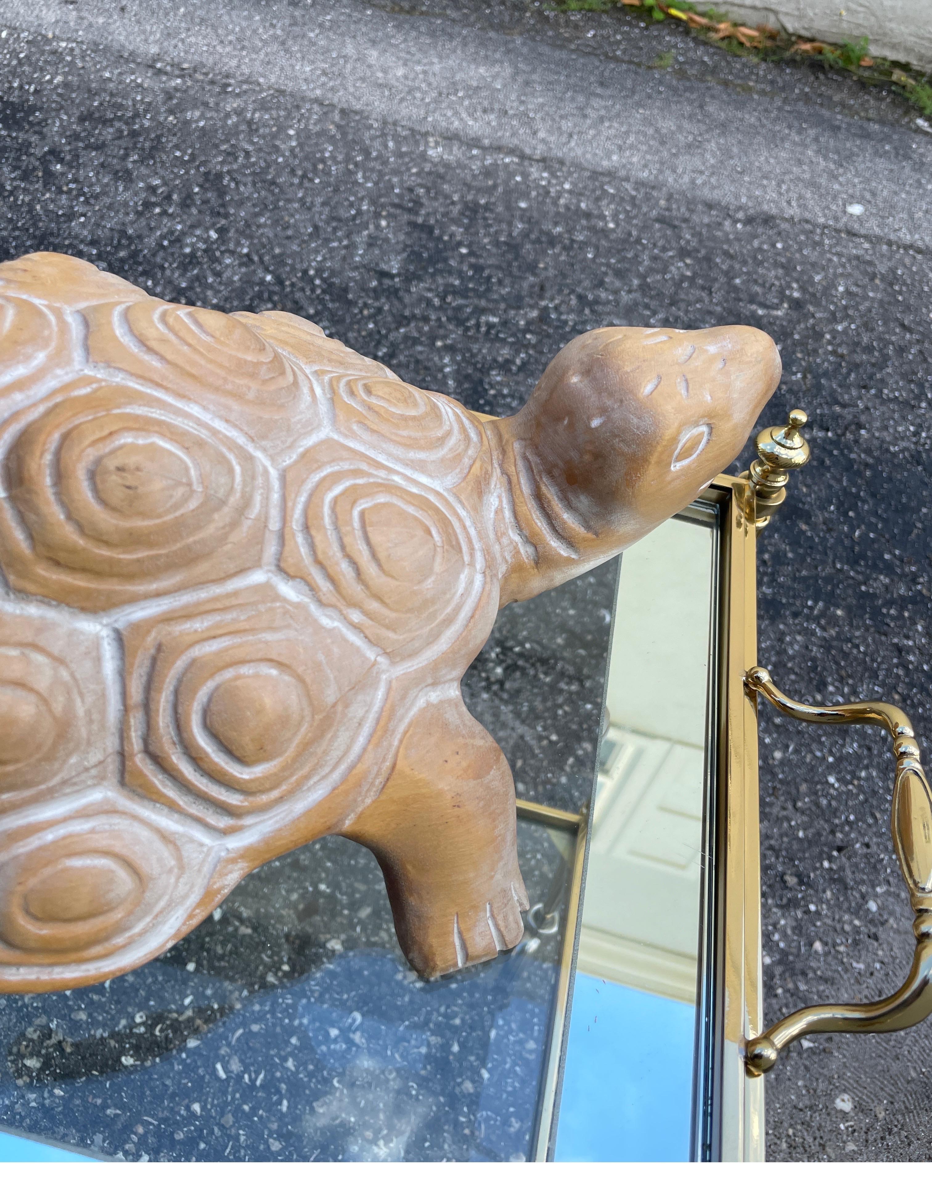 Sculpture italienne vintage de tortue en bois sculpté en vente 1