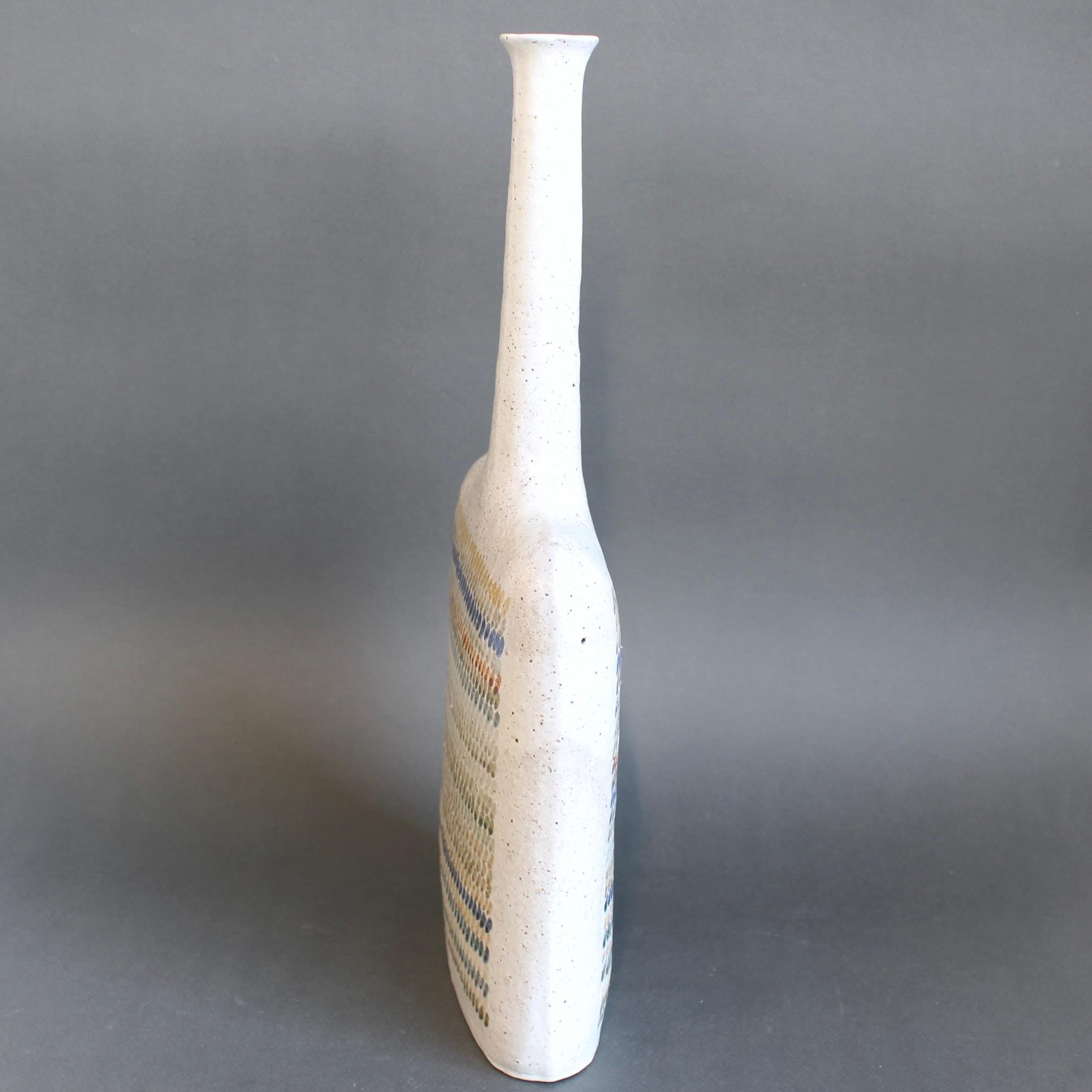 Dekorative Flasche aus italienischer Keramik von Bruno Gambone (ca. 1990er Jahre) - groß (Minimalistisch) im Angebot