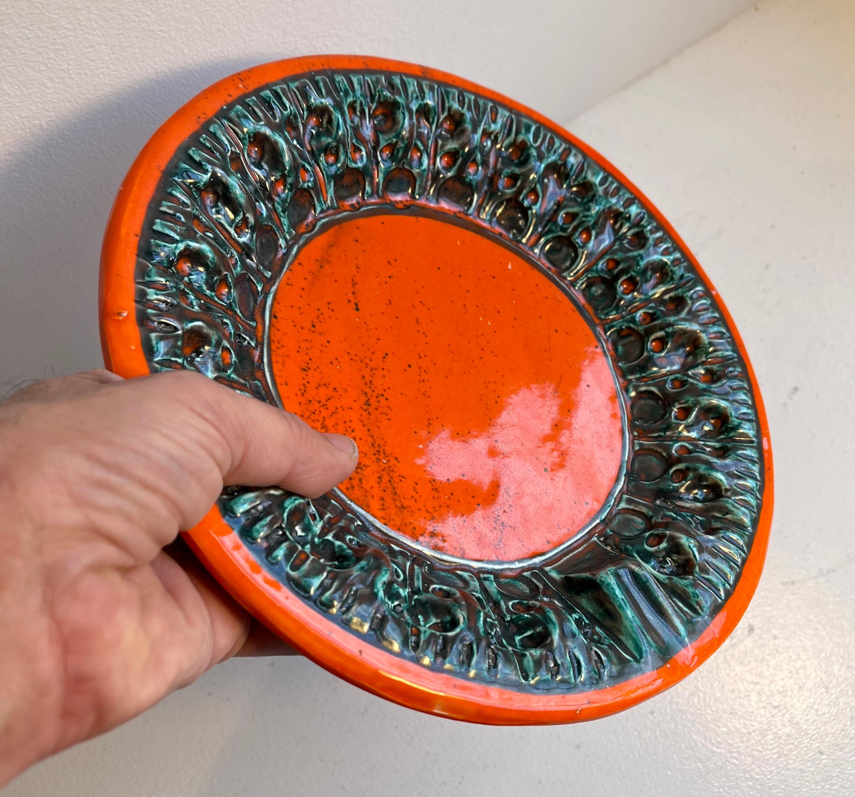 Vintage Italian Ceramic Dishes, circa 1950 For Sale 1