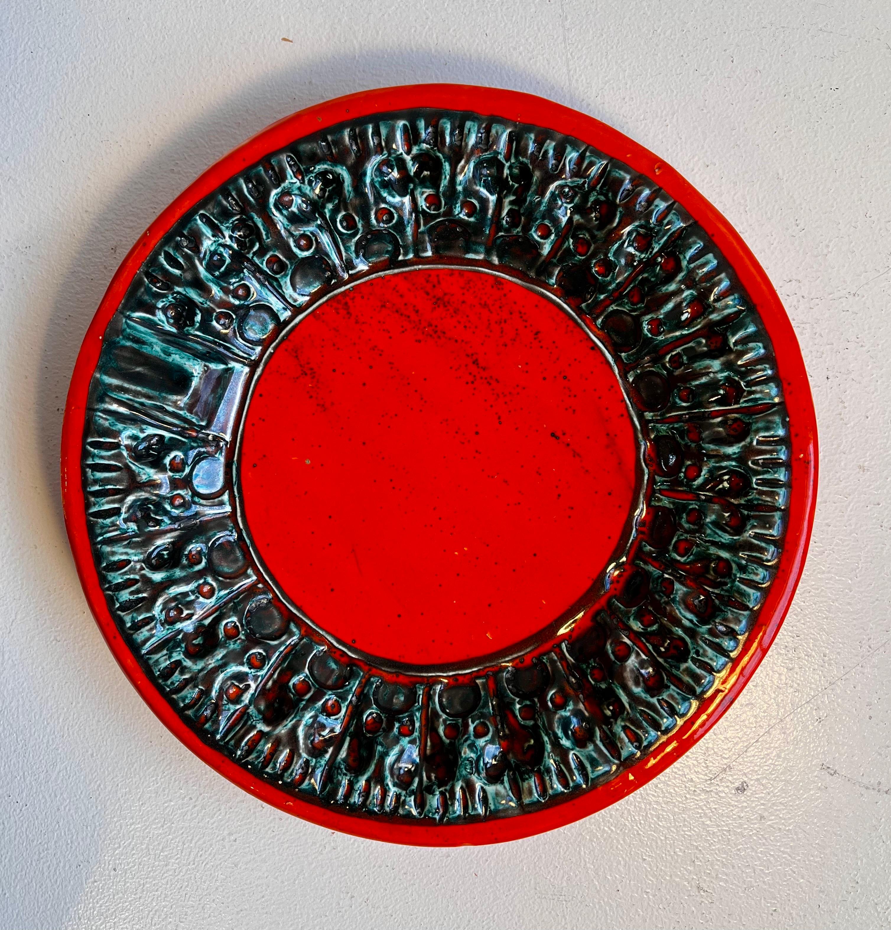 Vintage Italian Ceramic Dishes, circa 1950 For Sale 2