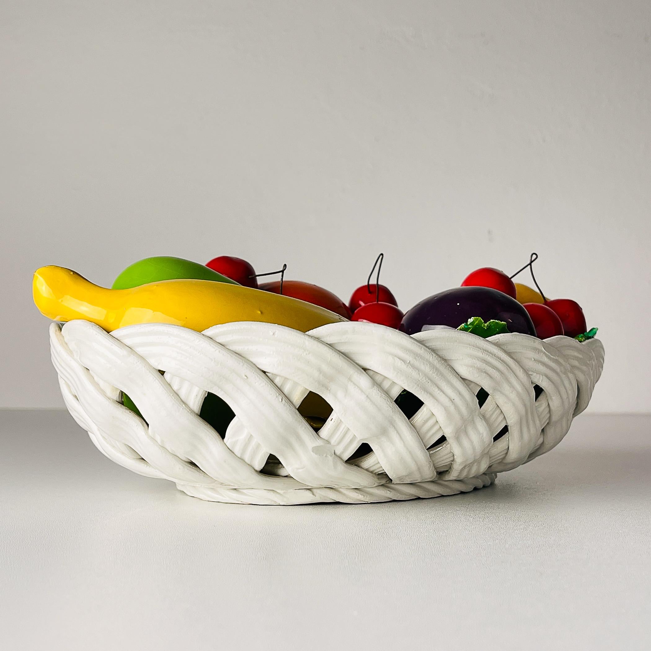 Cesta de fruta de cerámica italiana vintage, mediados del siglo XX en venta 2