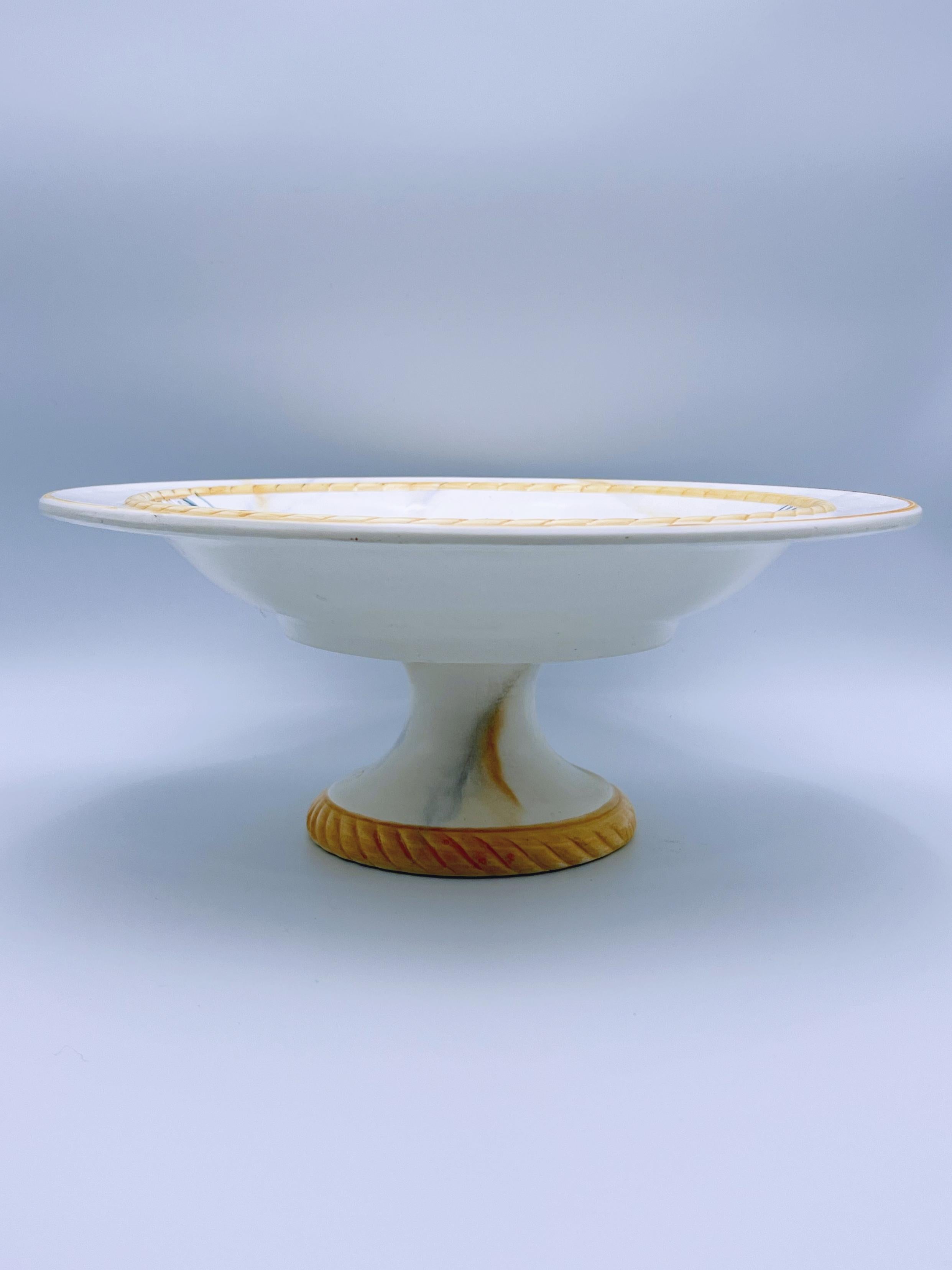 Vintage Italian Ceramic Pottery Cake / Fruit Stand, centerpiece For Sale 2