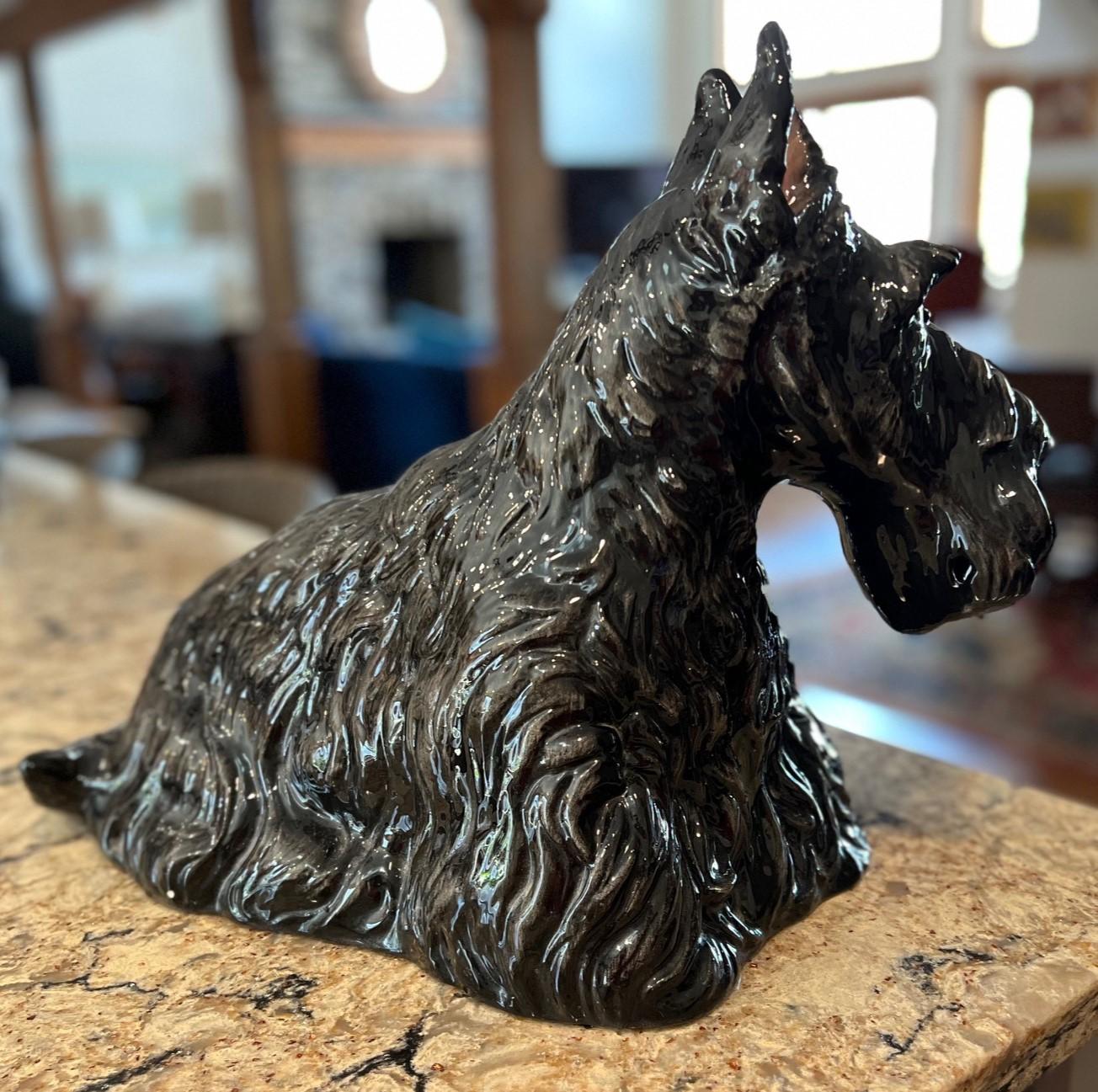 American Vintage Ceramic Scottie Dog Figure - The Townsend Ceramic and Glass Co. Florida For Sale