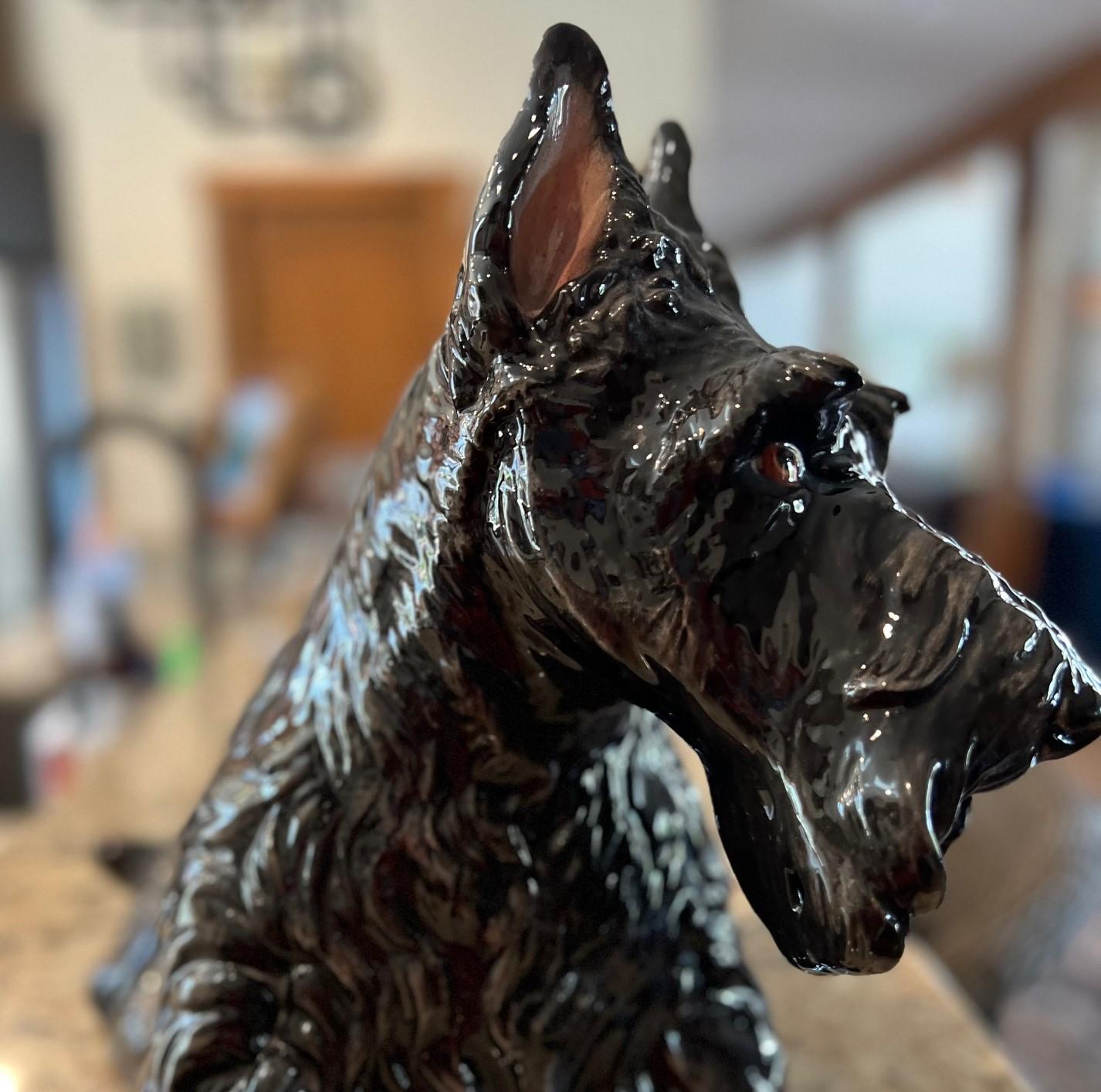 Glazed Vintage Ceramic Scottie Dog Figure - The Townsend Ceramic and Glass Co. Florida For Sale