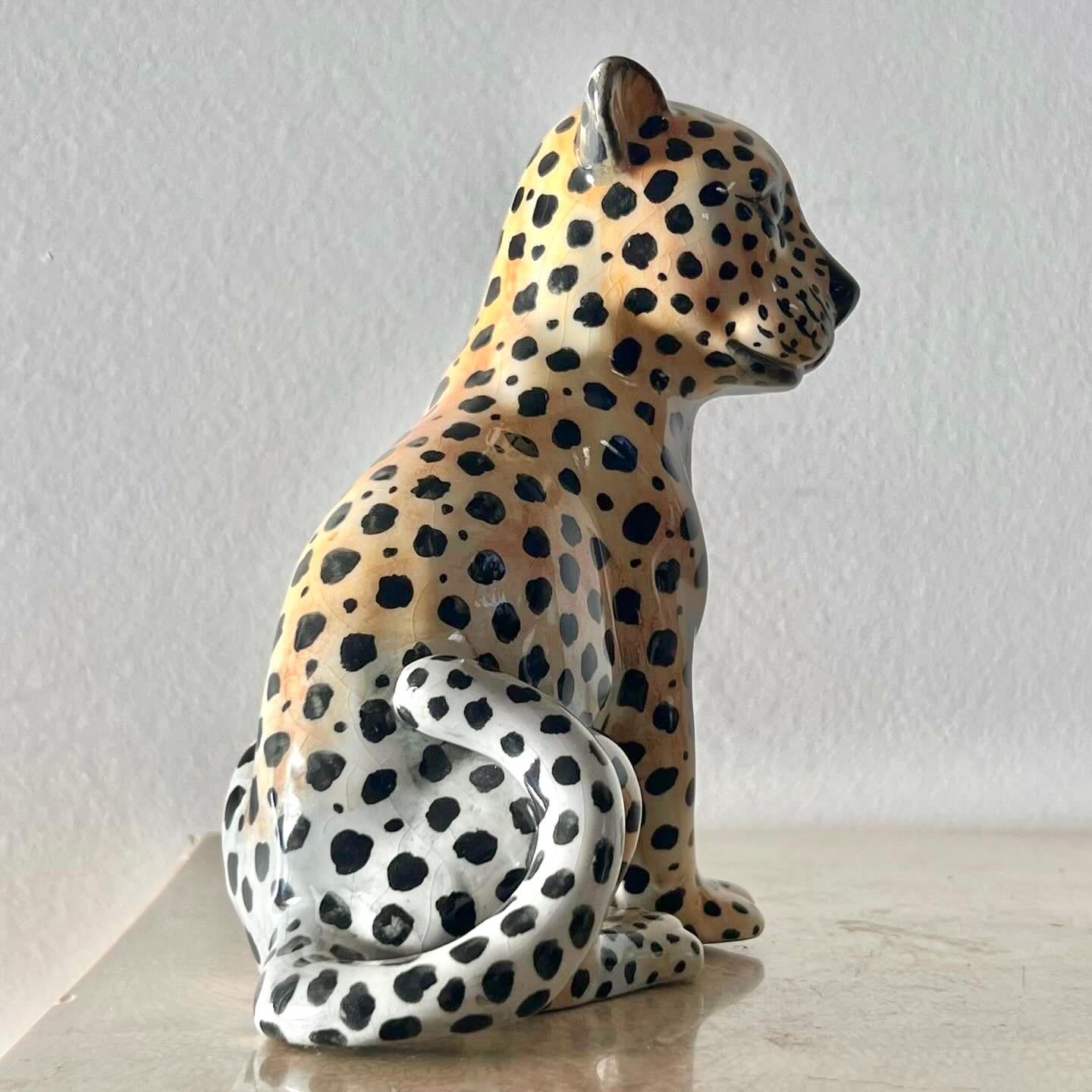 Italienische Vintage-Keramikskulptur eines Leoparden, Mitte des 20. Jahrhunderts.  3