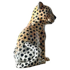 Italienische Vintage-Keramikskulptur eines Leoparden, Mitte des 20. Jahrhunderts. 