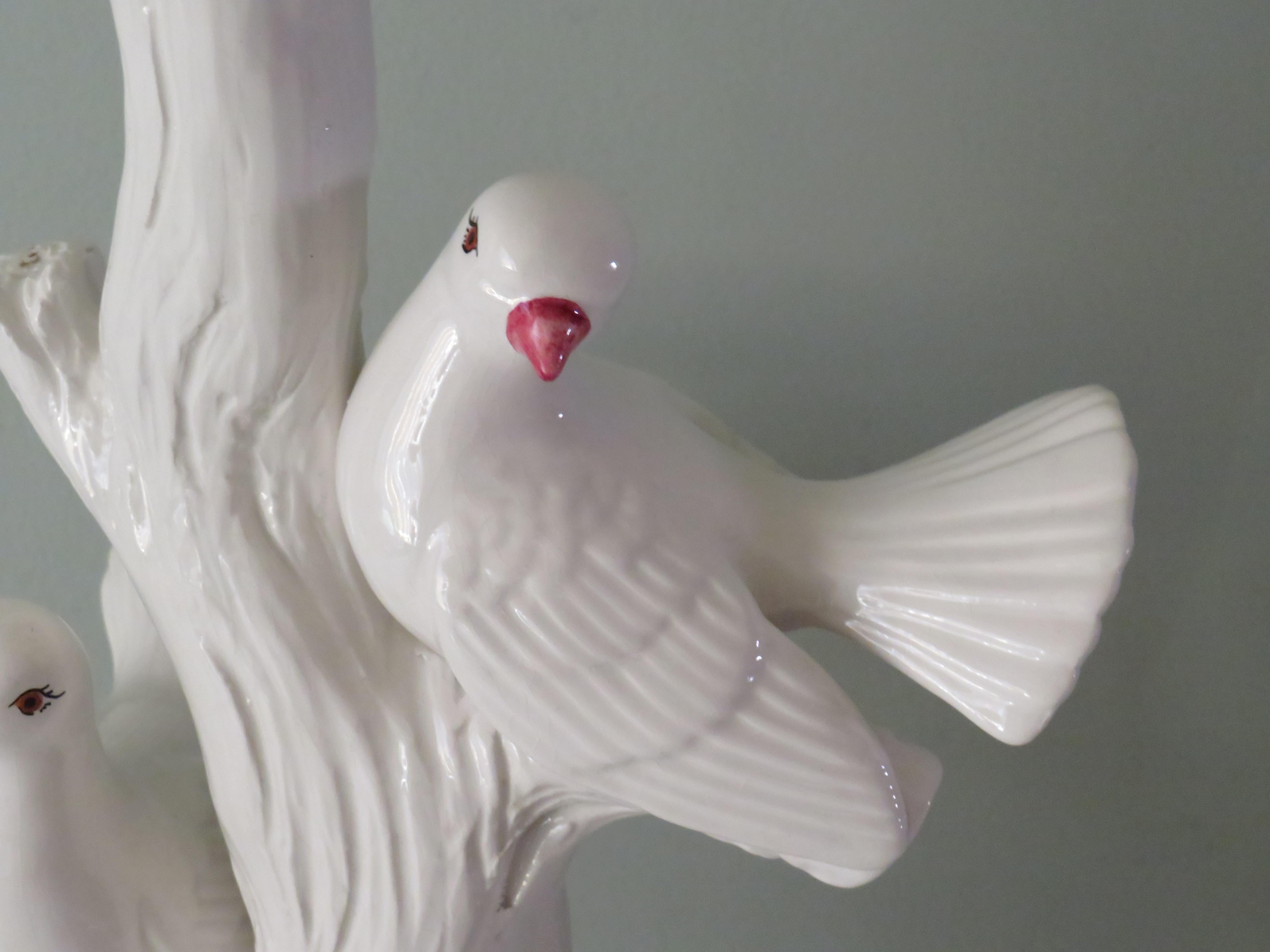 Glazed Vintage Italian Ceramic Table Lamp with Doves and Bespoke Lamp Shade For Sale