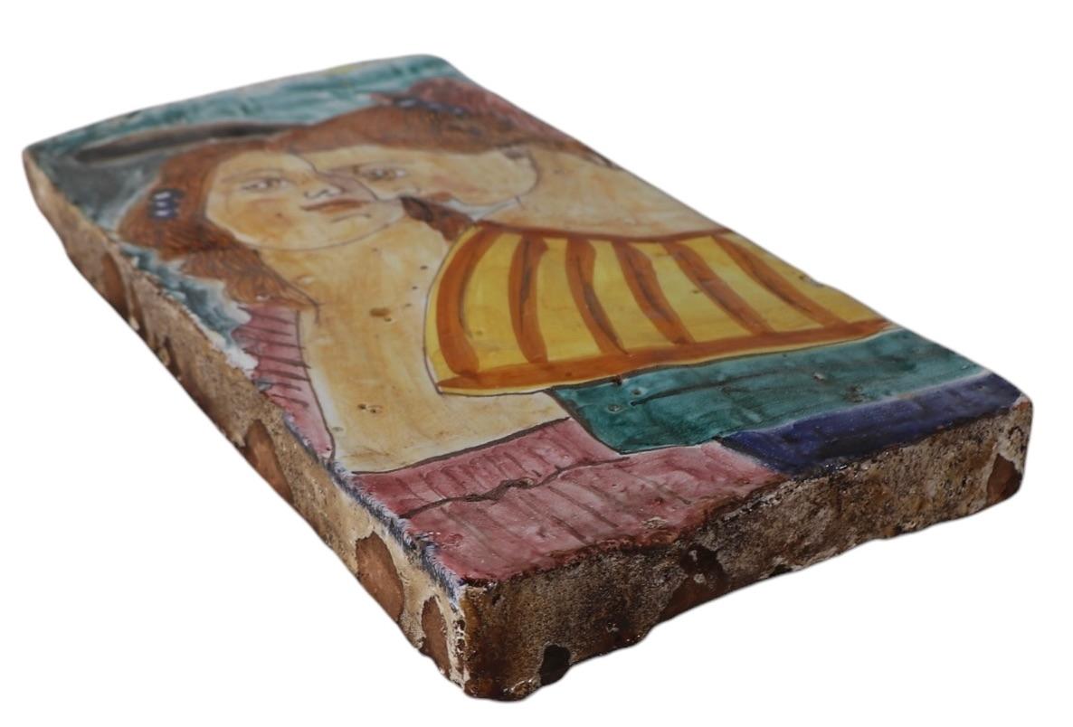 XX secolo Mattonella d'epoca in ceramica italiana Two Sisters, anni '40 circa in vendita