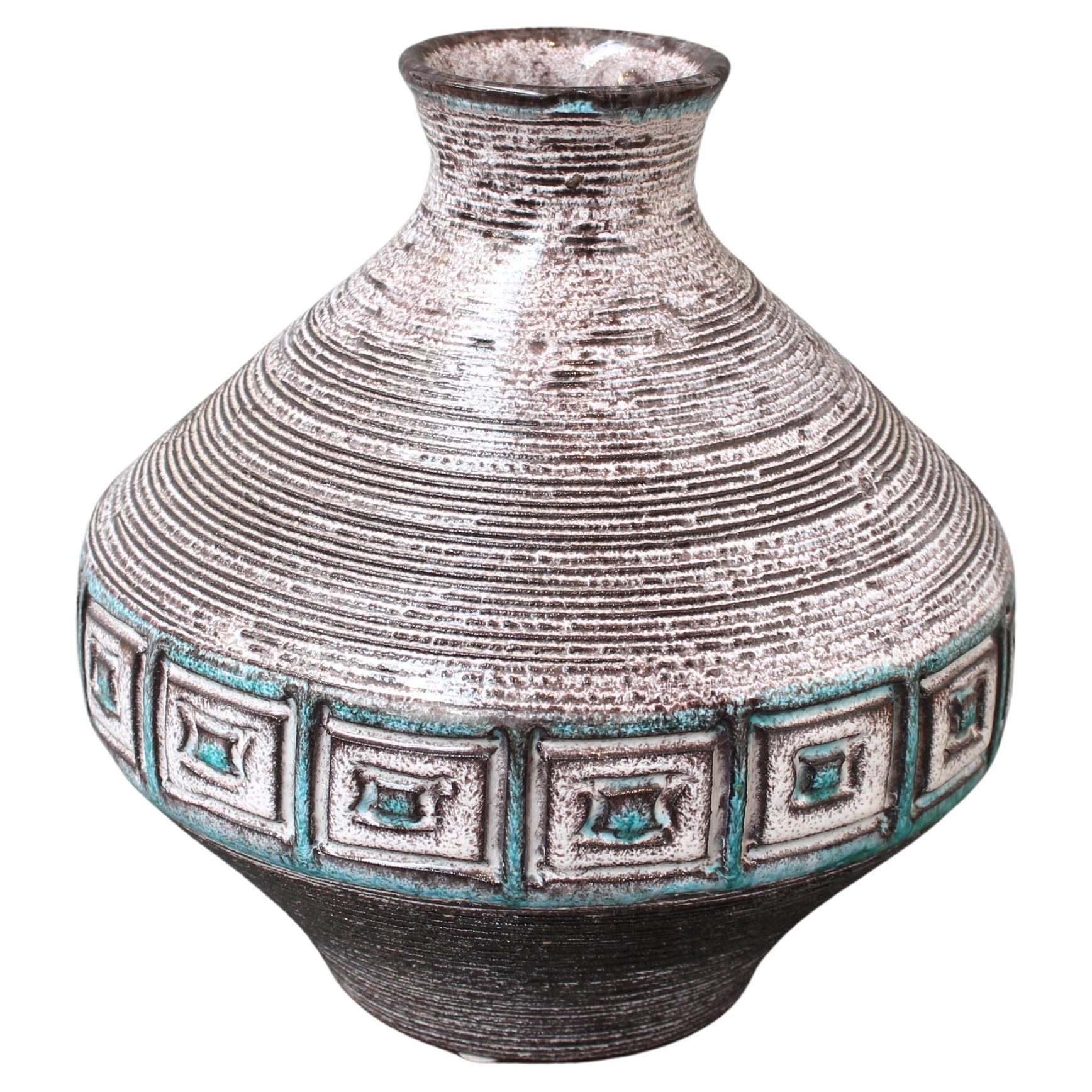 Vintage Italian Ceramic Vase by Aldo Londi for Bitossi (circa 1960s) For Sale