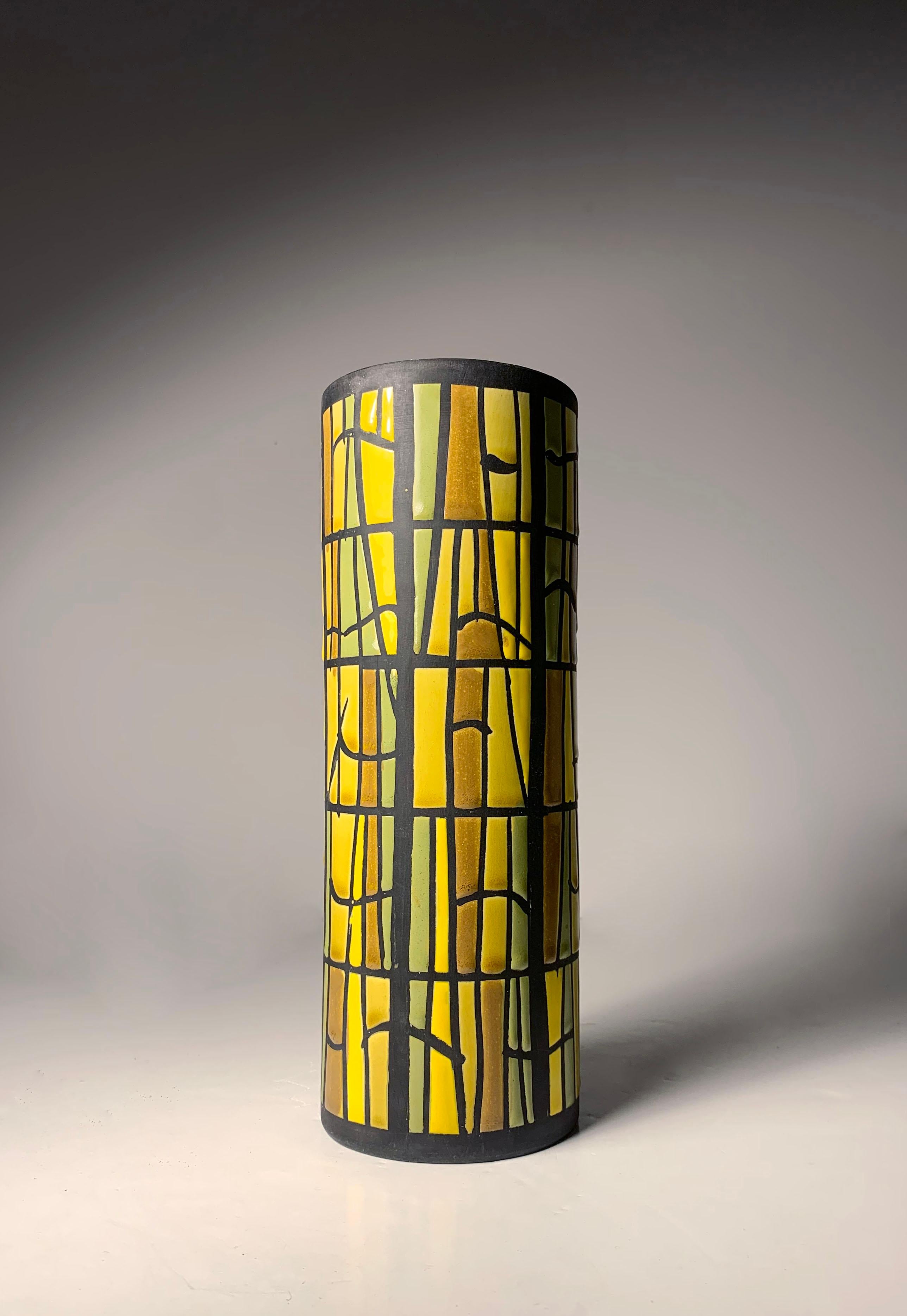 Vase vintage en céramique italienne par Alvino Bagni pour Bitossi / Raymor. Un design qui simule celui d'un vitrail.