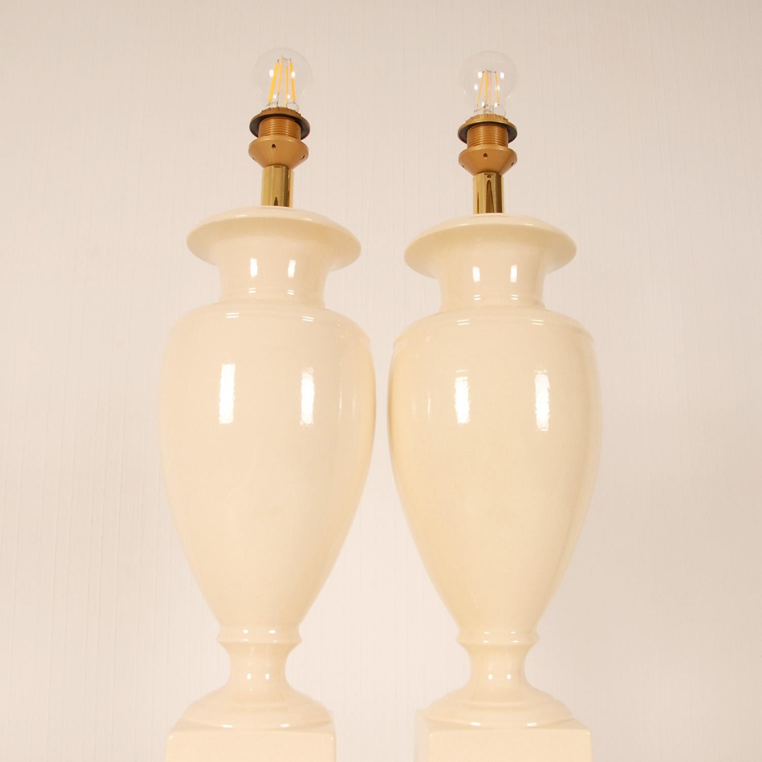 Vintage Italian Ceramic Vase Lamps off White Tall Modern Table Lamps, a Pair 7