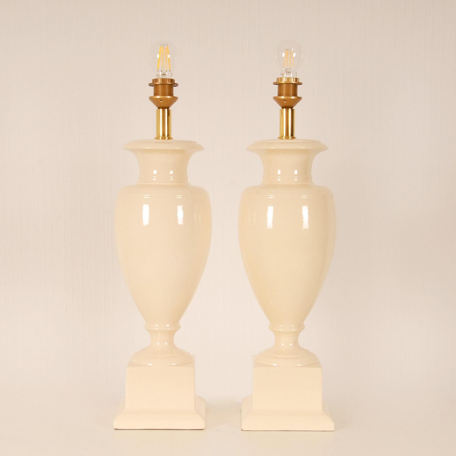 20th Century Vintage Italian Ceramic Vase Lamps off White Tall Modern Table Lamps, a Pair