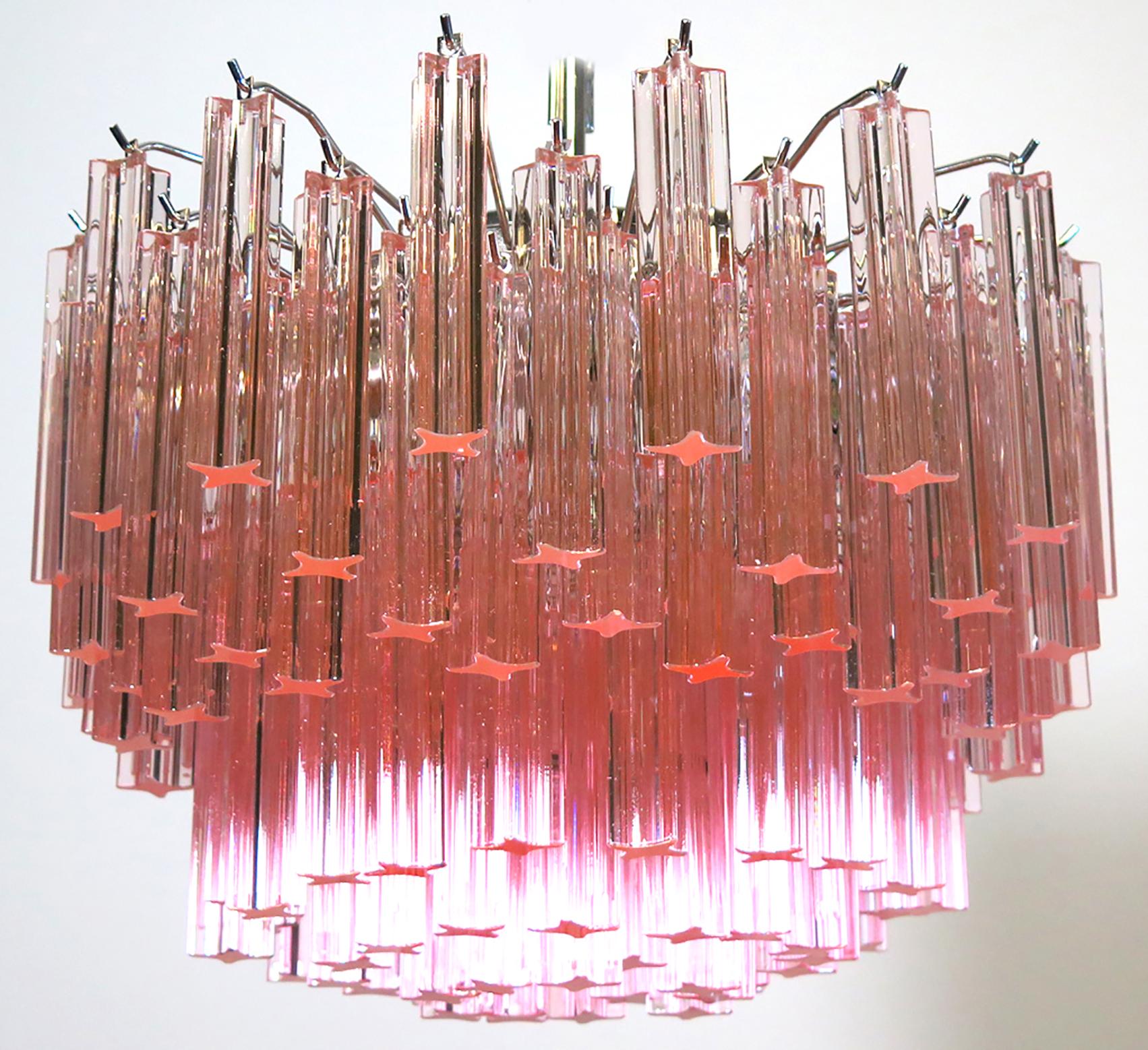 Vintage Italian Chandelier Made by 107 Crystal Quadriedri, Murano 9