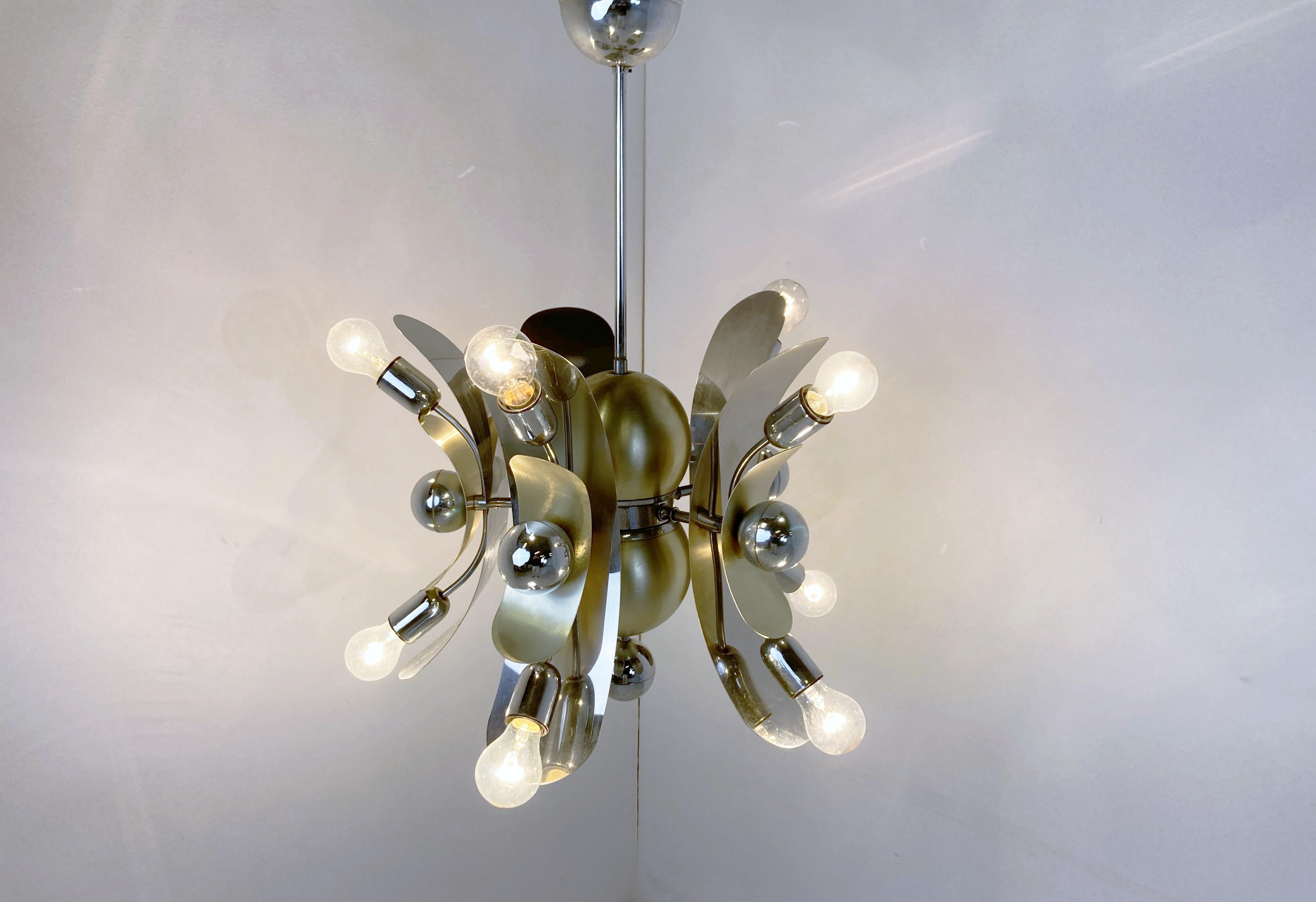 Vintage Italian Chrome and Brass Chandelier, 1970s For Sale 1