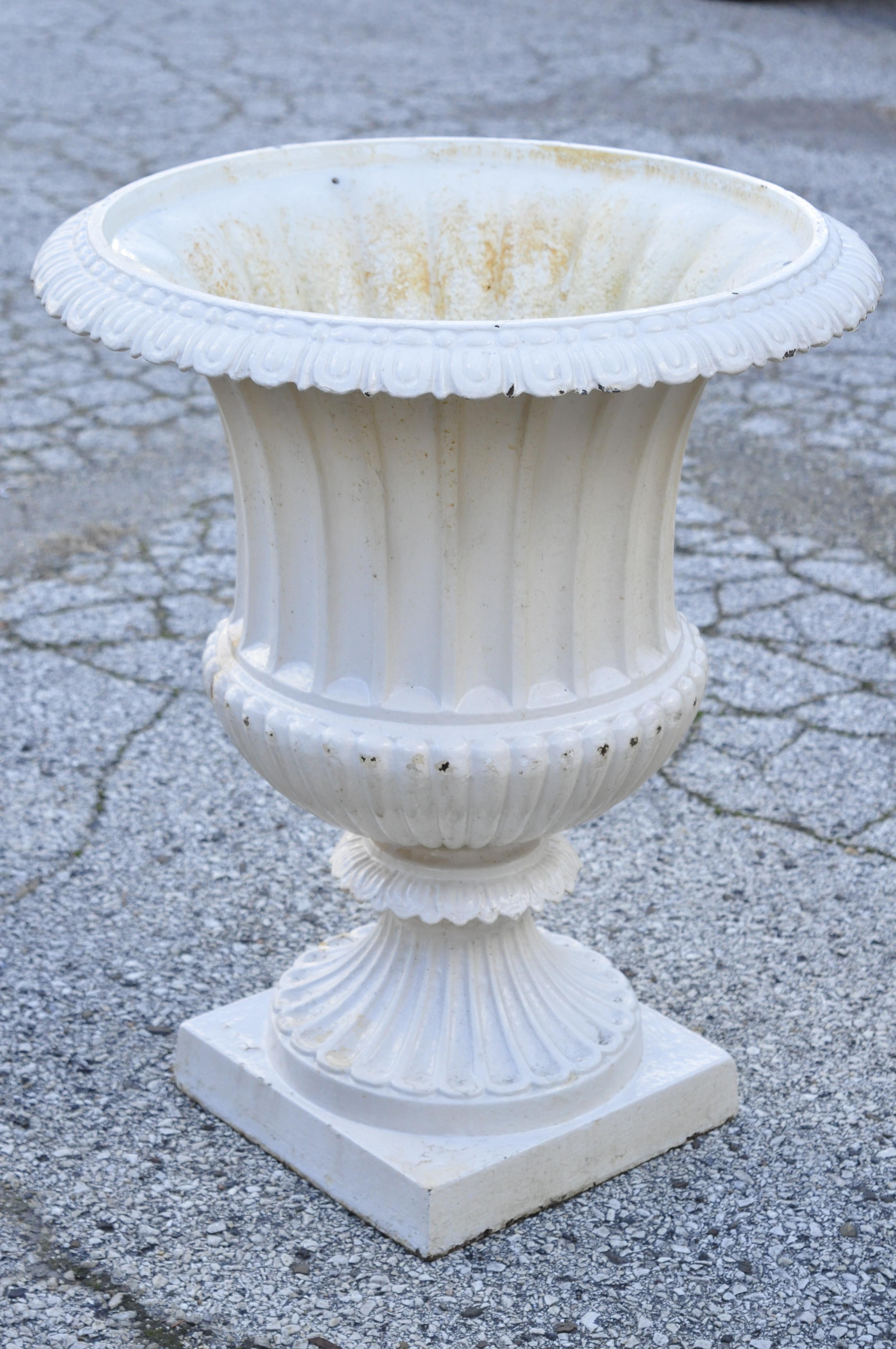 Vintage Italian Classical cast iron large urn form 28