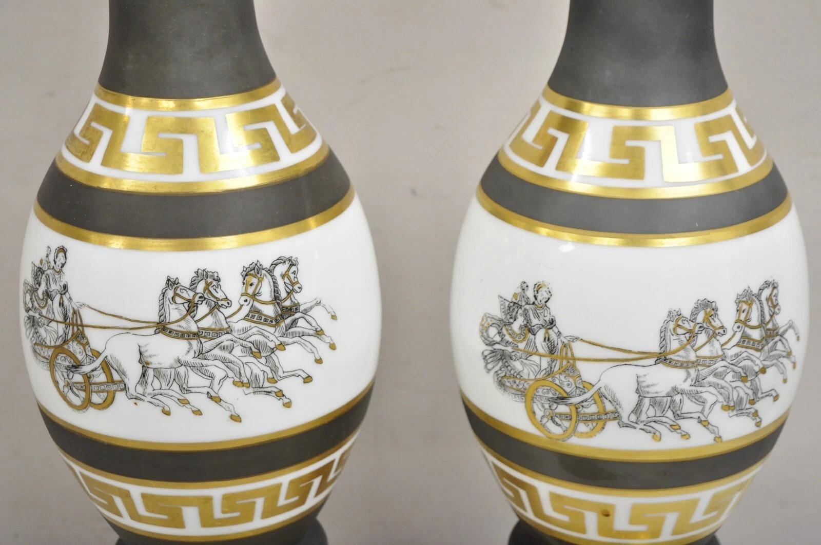 Vintage Italian Classical Chariot Gold Greek Key Gray Porcelain Table Lamp Pair In Good Condition For Sale In Philadelphia, PA