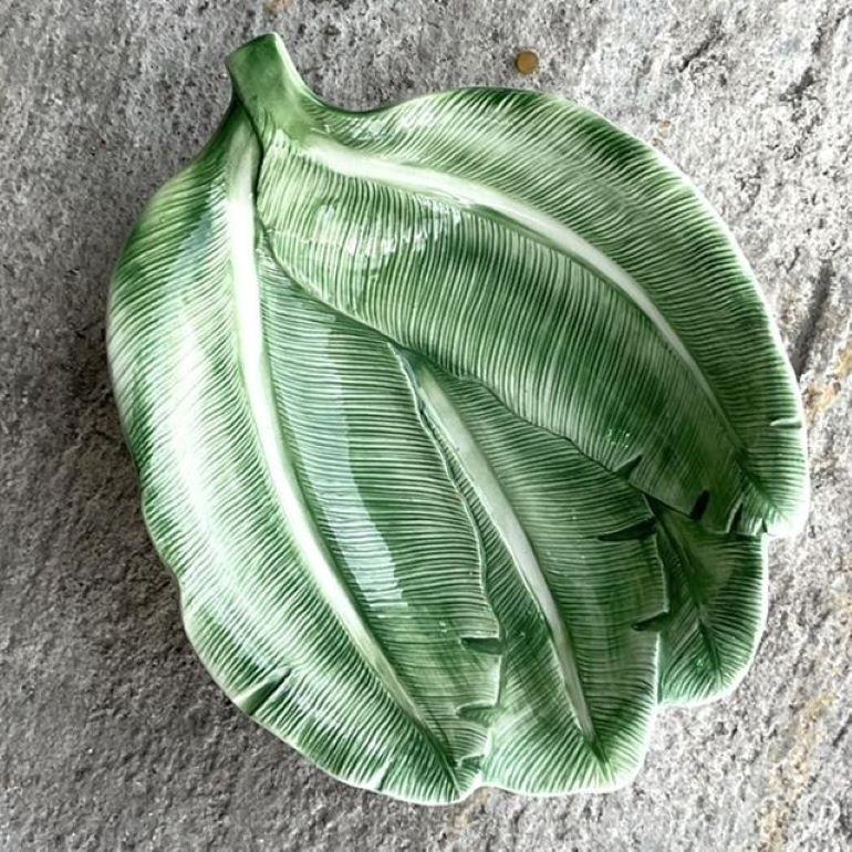 20ième siècle Bol à feuilles de banane d'une côte italienne vintage en vente