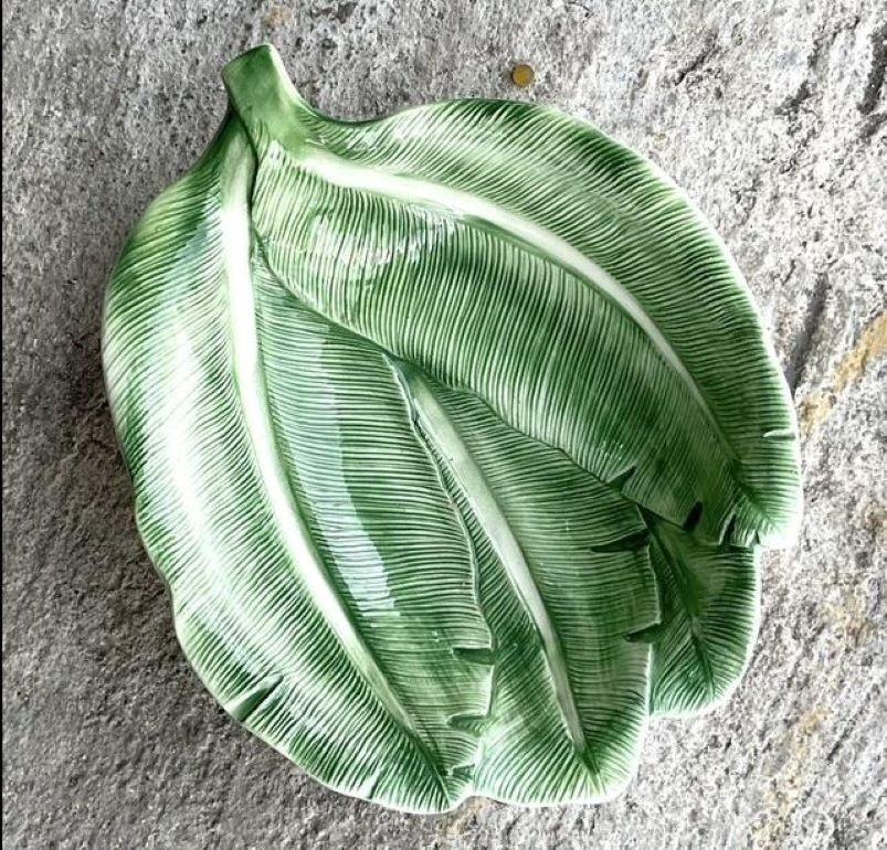 Bol à feuilles de banane d'une côte italienne vintage en vente 1