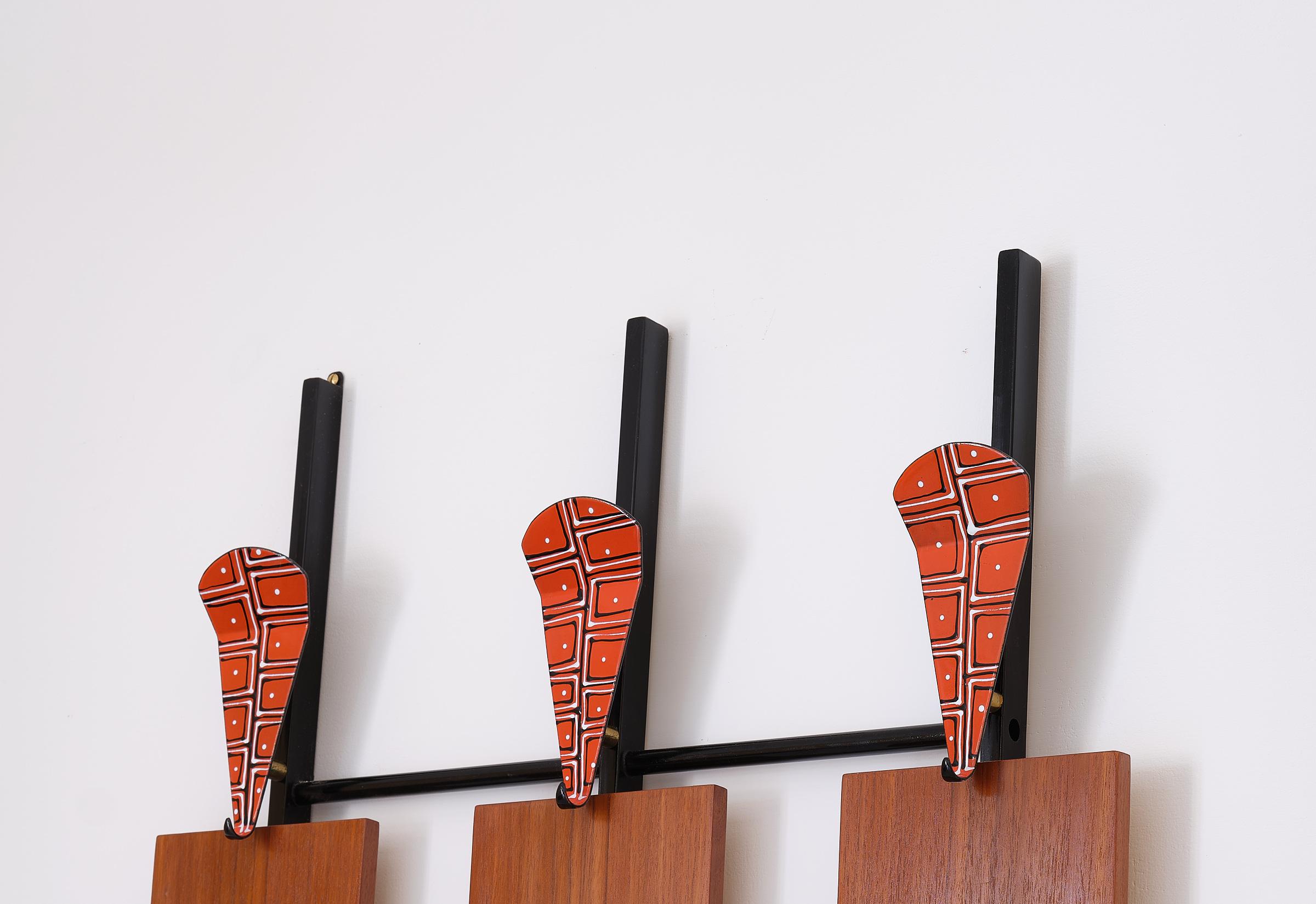 Mid-20th Century Vintage Italian Coat Rack with Three Hand-Painted Hangers For Sale