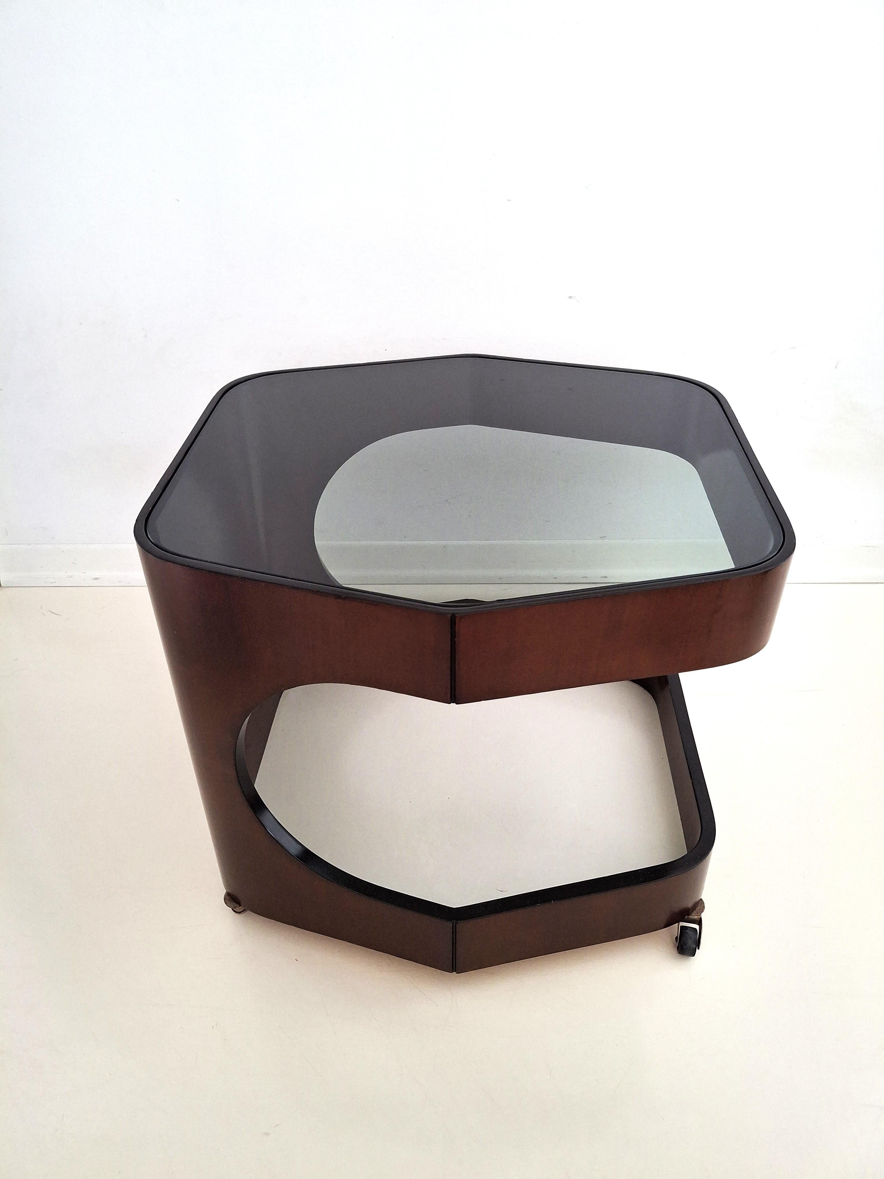 Vintage Italian Coffee Table on Casters, 1970s Design For Sale 1