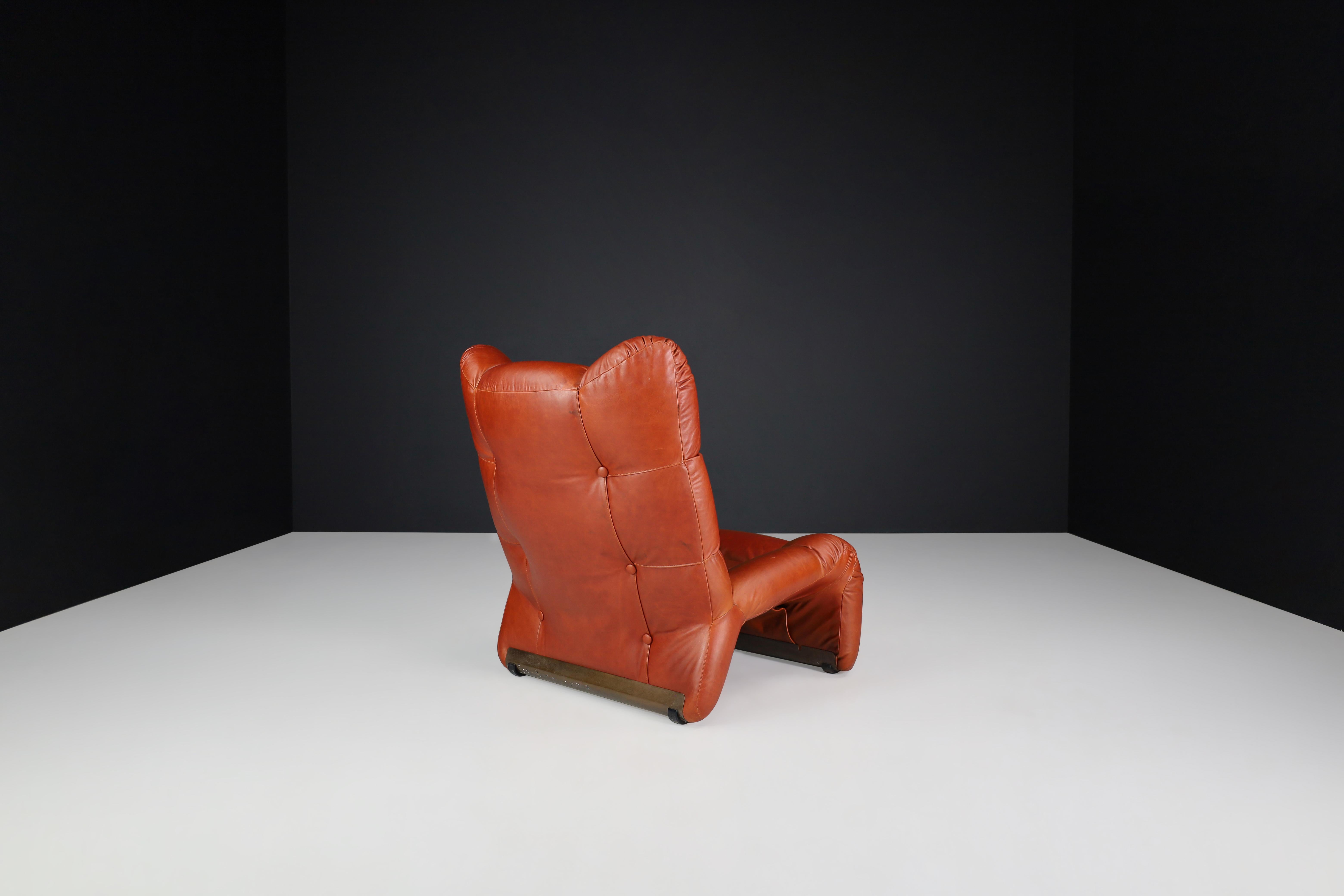Vintage Italian Cognac Leather Lounge Chair with Ottoman, 1970s For Sale 3