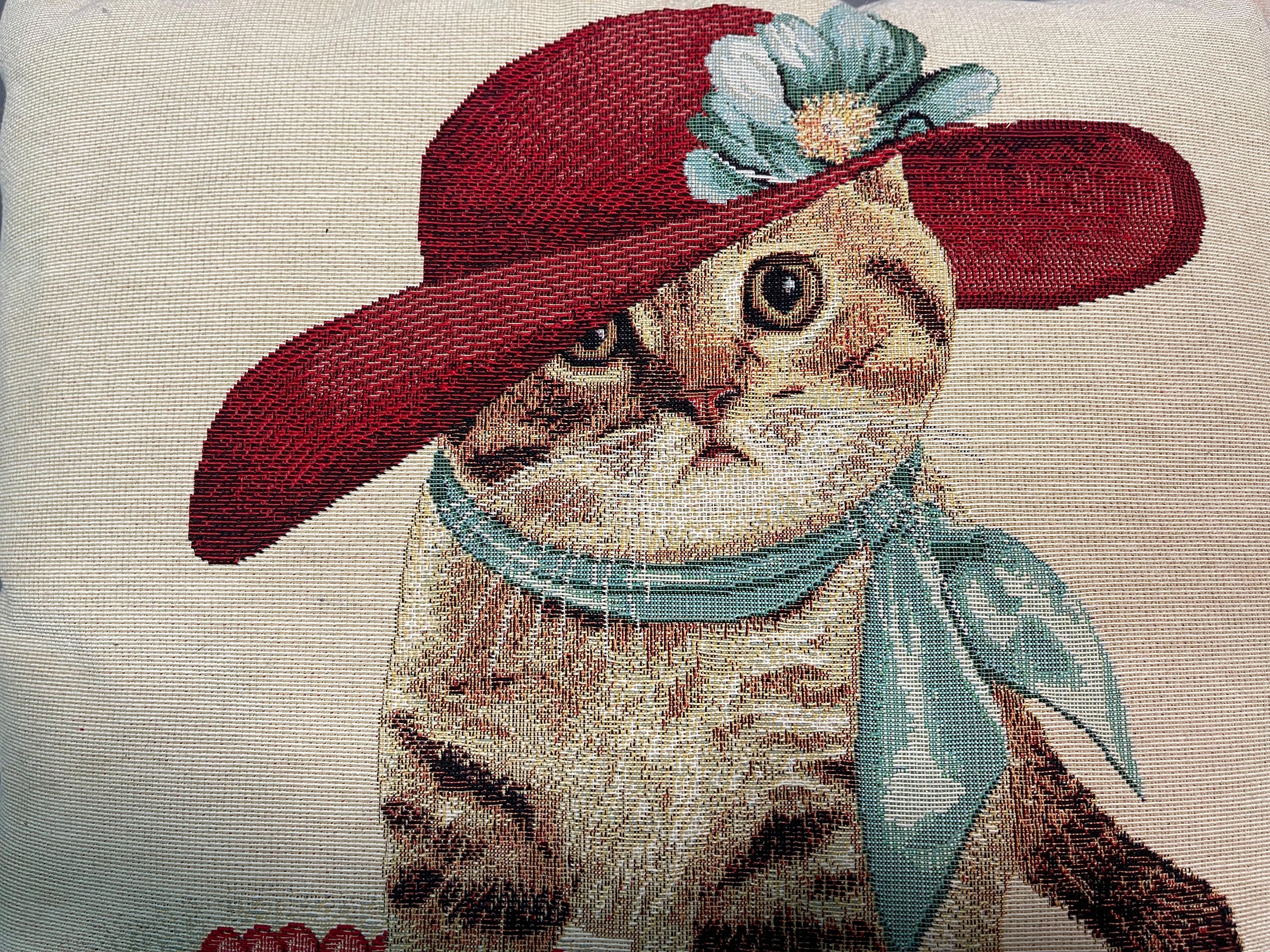 Veru nice vintage pillow representing an irresistible cat wearing a hat 

Every item of our Gallery, upon request, is accompanied by a certificate of authenticity issued by Sabrina Egidi official Expert in Italian furniture for the Chamber of