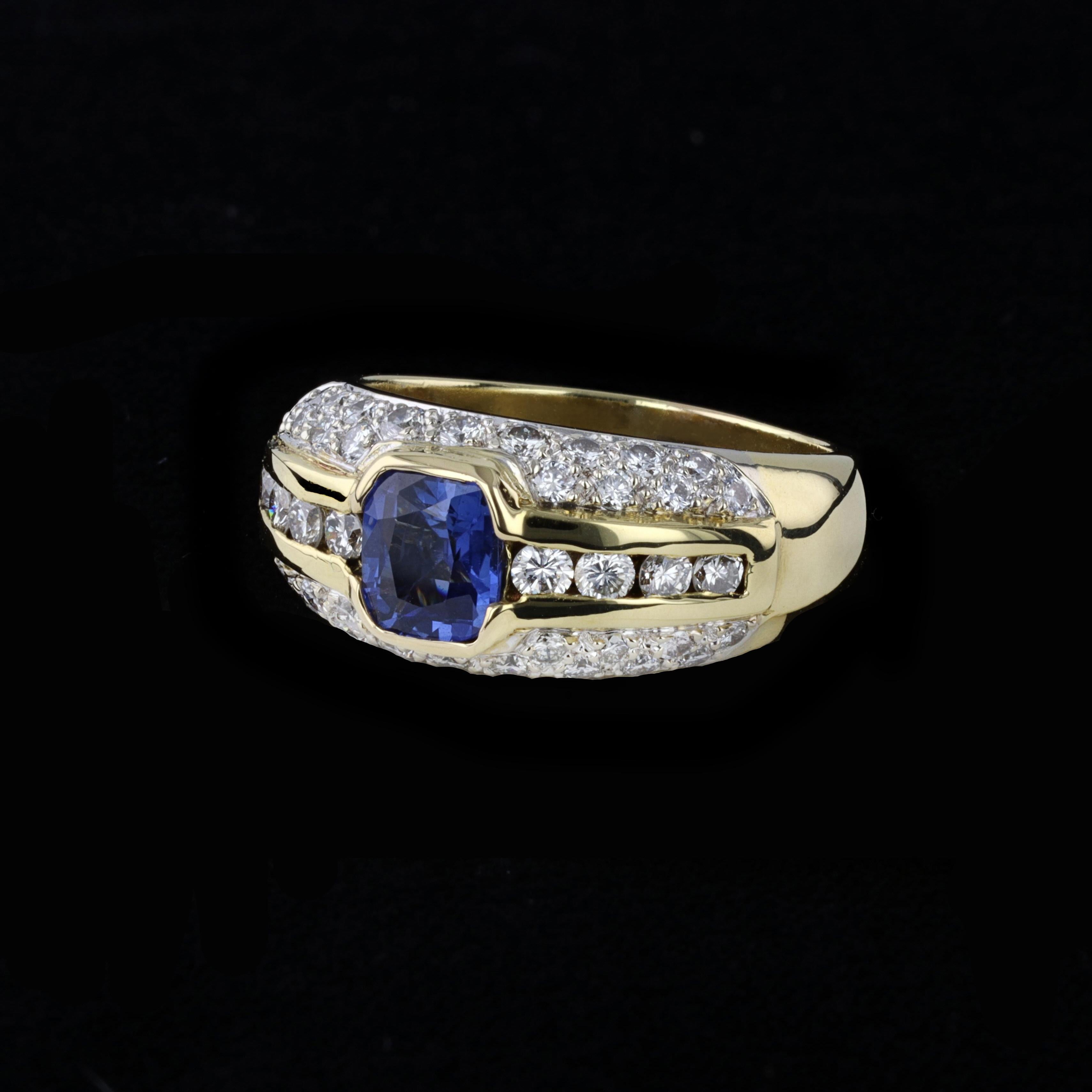 Romantic Vintage Italian Crafted Sapphire and Diamond Ring For Sale
