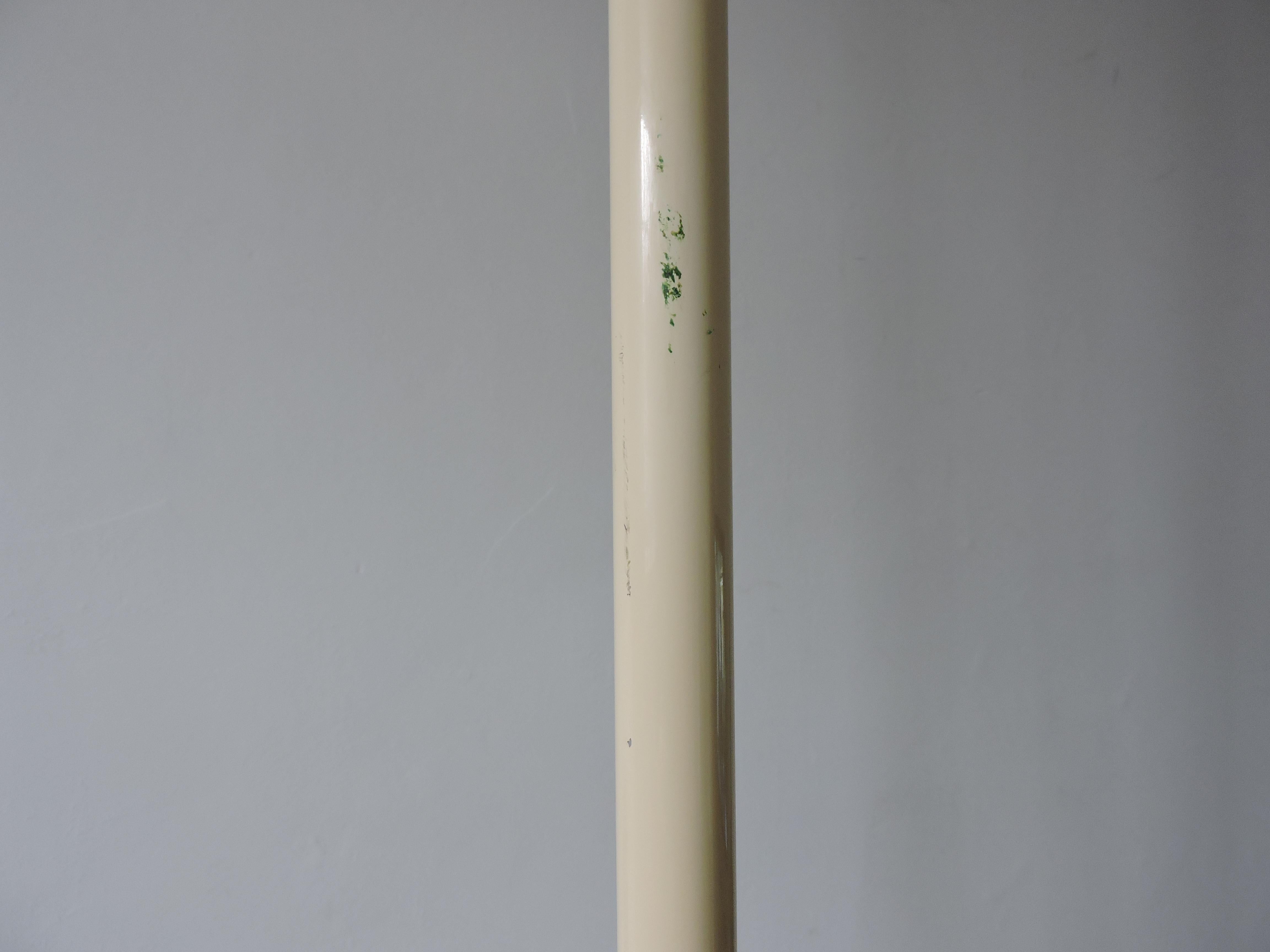 Vintage Italian Cream Model Rl 101/5 Floor Lamps from Relux, Set of Two For Sale 2