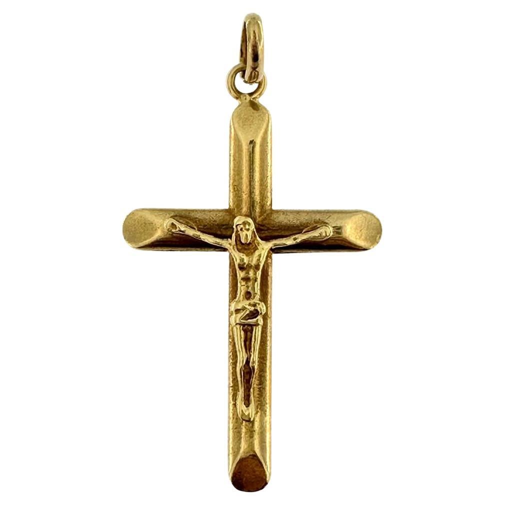 Vintage Italian Crucifix 18kt Yellow Gold For Sale