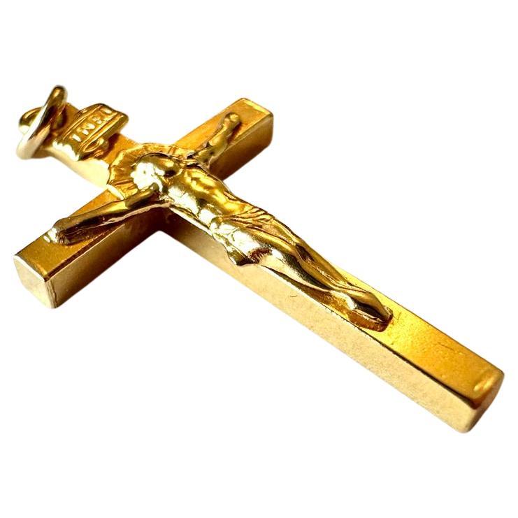 Vintage Italian Crucifix 18 Karat Yellow Gold
