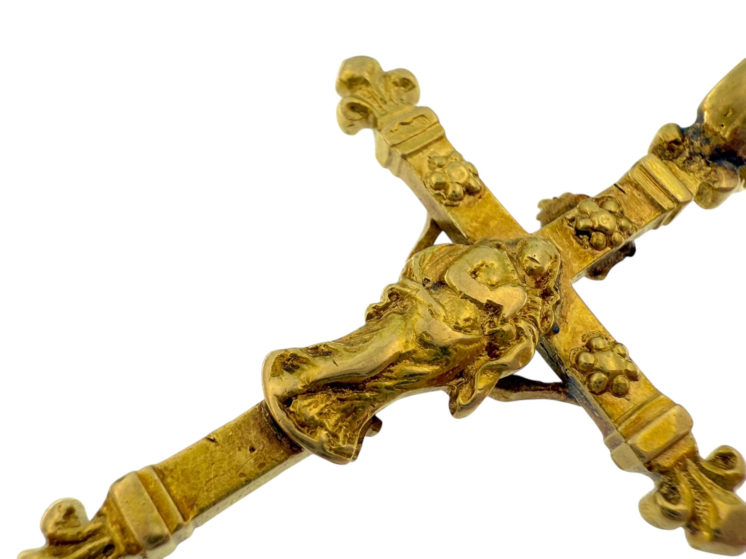 Women's or Men's Vintage Italian Crucifix Double-Sided 14 karat Yellow Gold