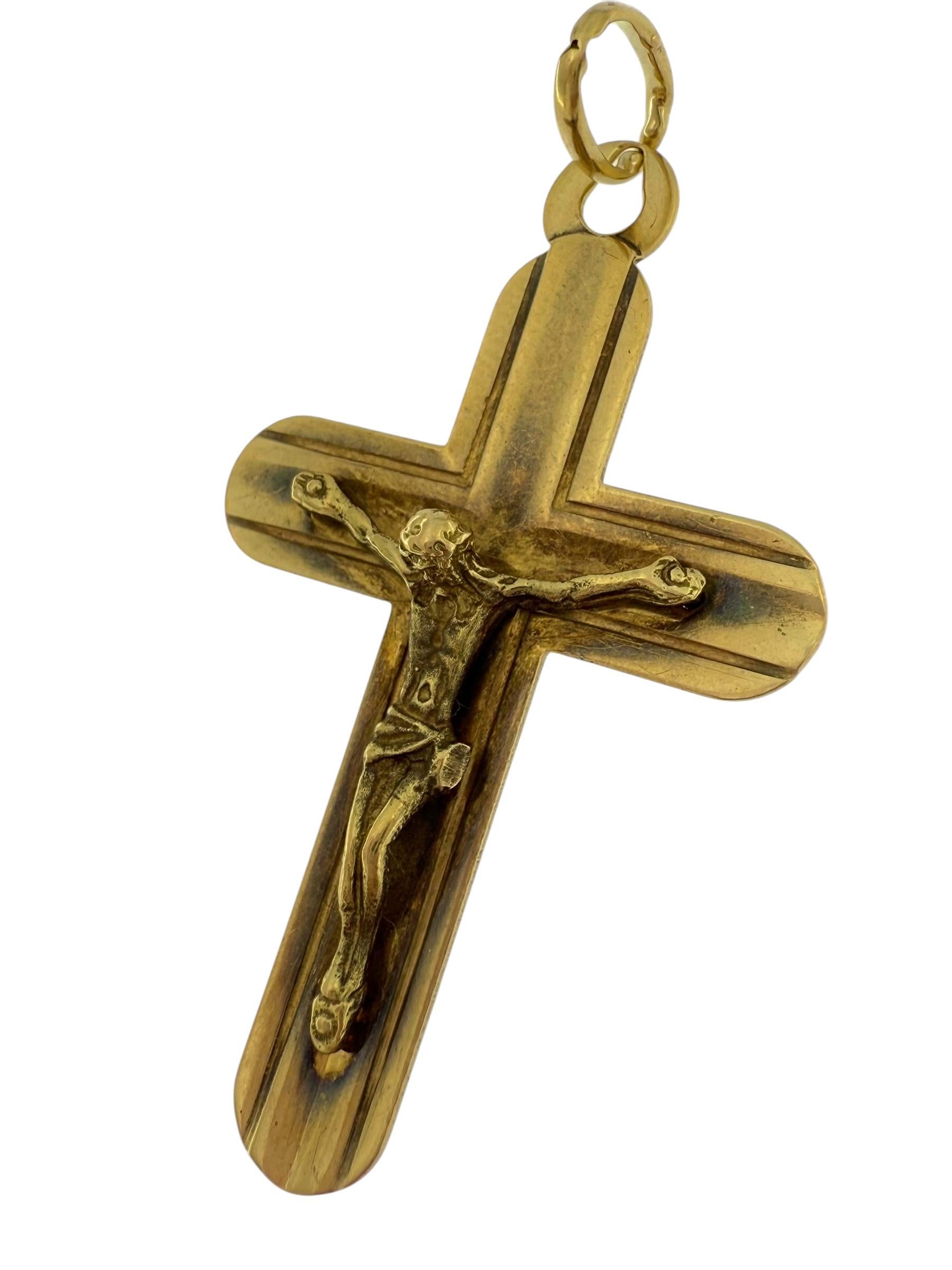 Crucifix italien vintage en or jaune et oxydation noire Bon état - En vente à Esch sur Alzette, Esch-sur-Alzette