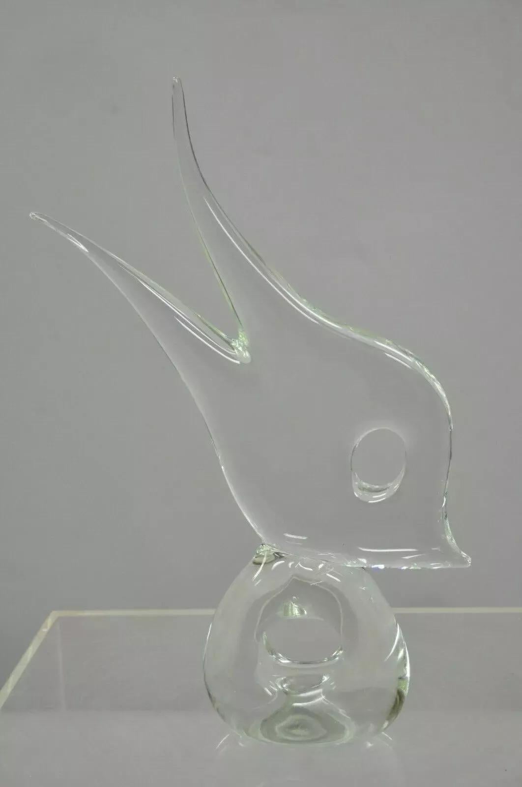 Statue de poisson abstrait italienne en cristal de 16 pouces signée à la base en vente 5