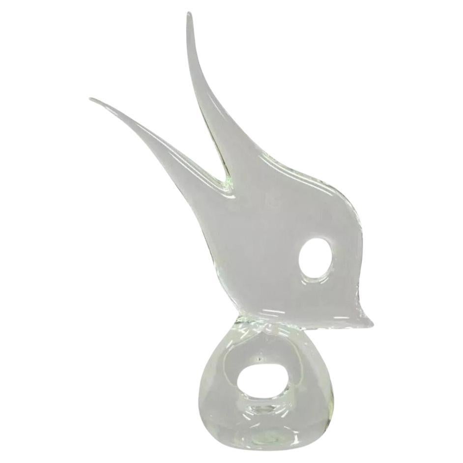 Statue de poisson abstrait italienne en cristal de 16 pouces signée à la base en vente