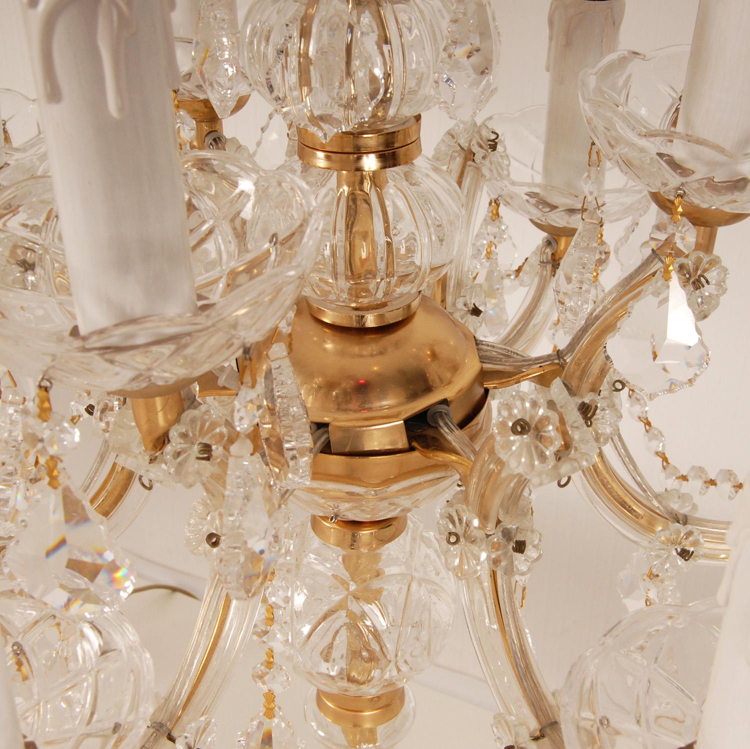 Paire de lampes de bureau italiennes vintage Girandoles en cristal et bronze doré en vente 3