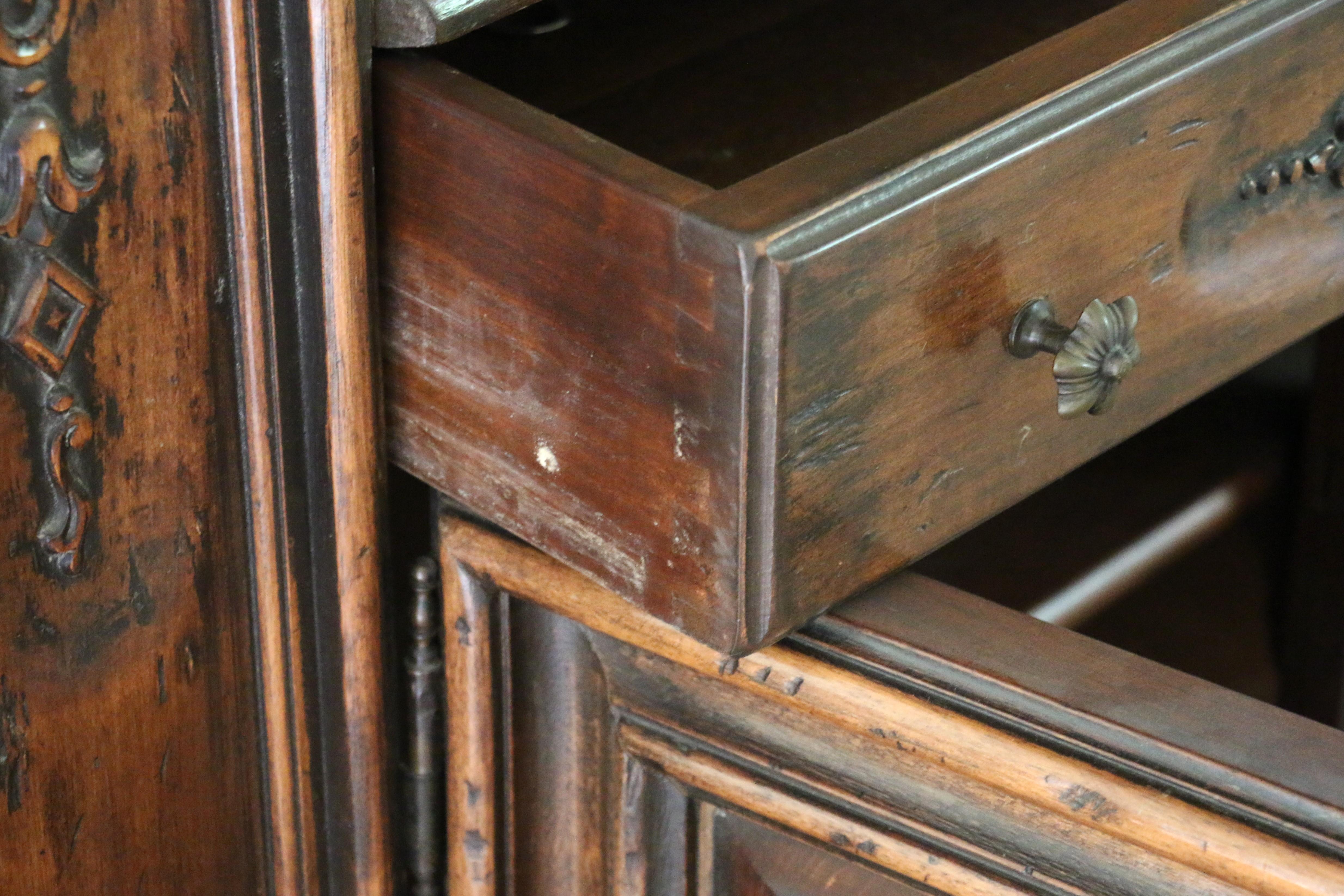 Cabinet de curiosité italien vintage, années 1930 en vente 7