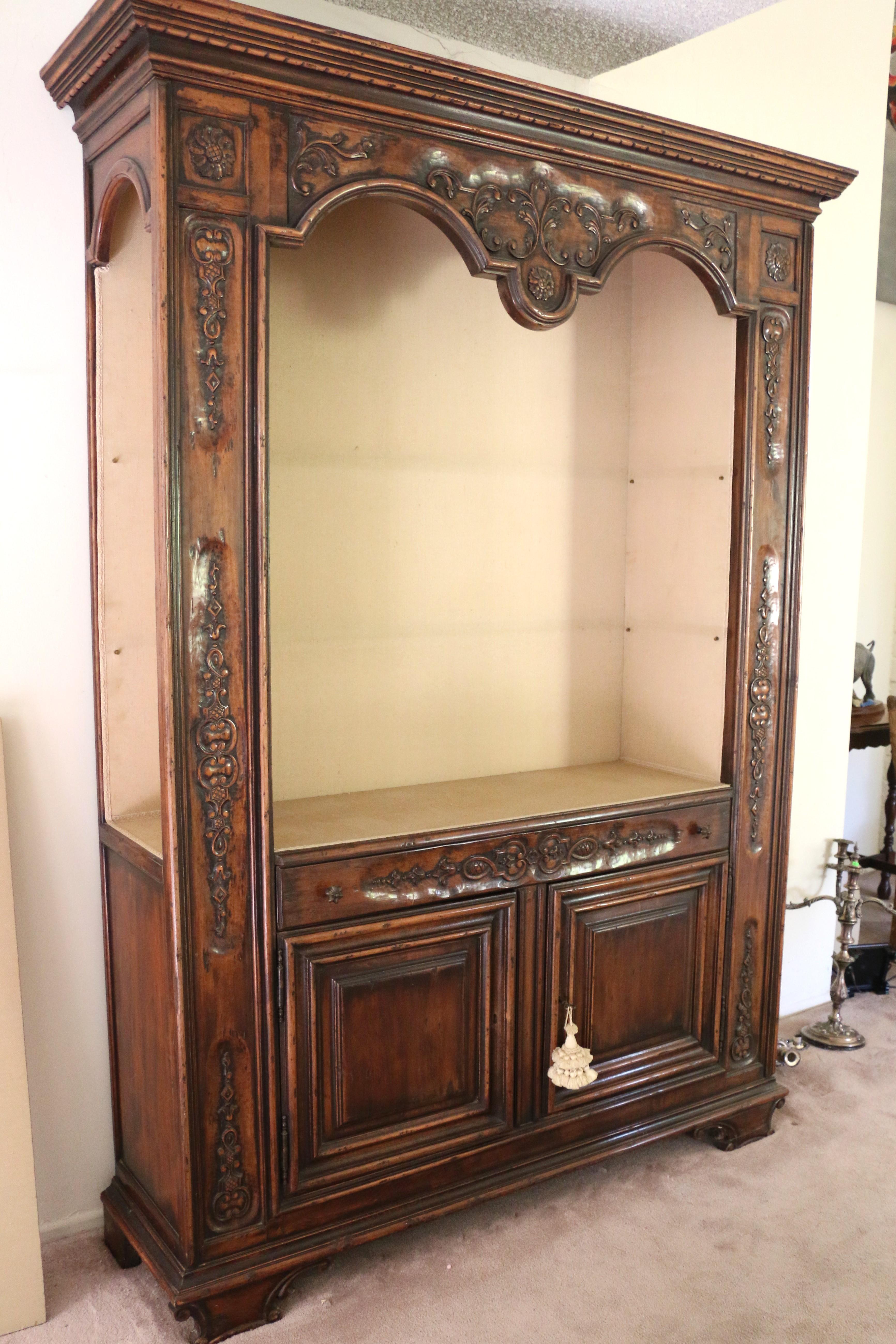 Cabinet de curiosité italien vintage, années 1930 en vente 1