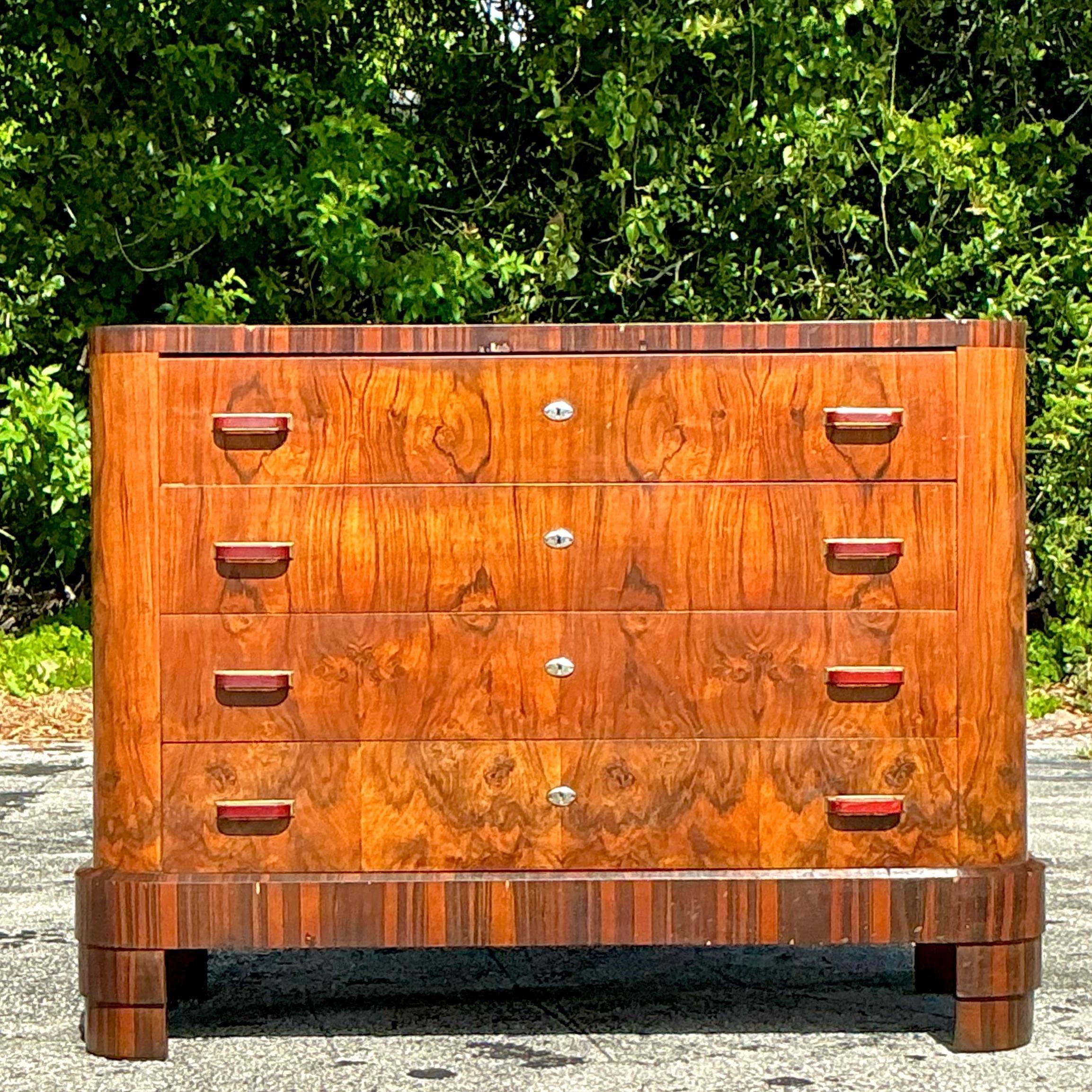 Vintage Italian Deco Burl Wood Kommode von Schubladen im Angebot 4