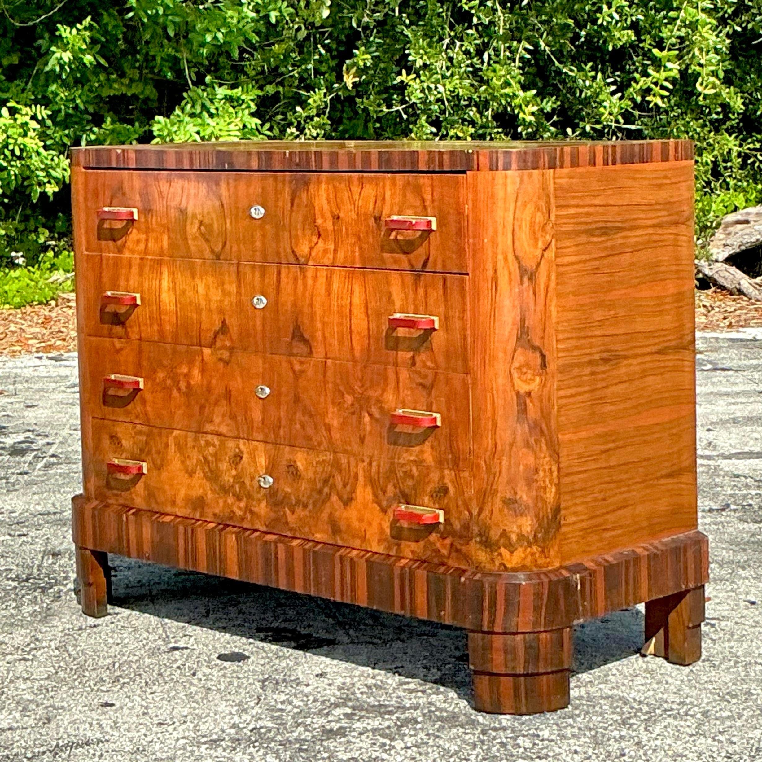 Vintage Italian Deco Burl Wood Kommode von Schubladen (Italienisch) im Angebot