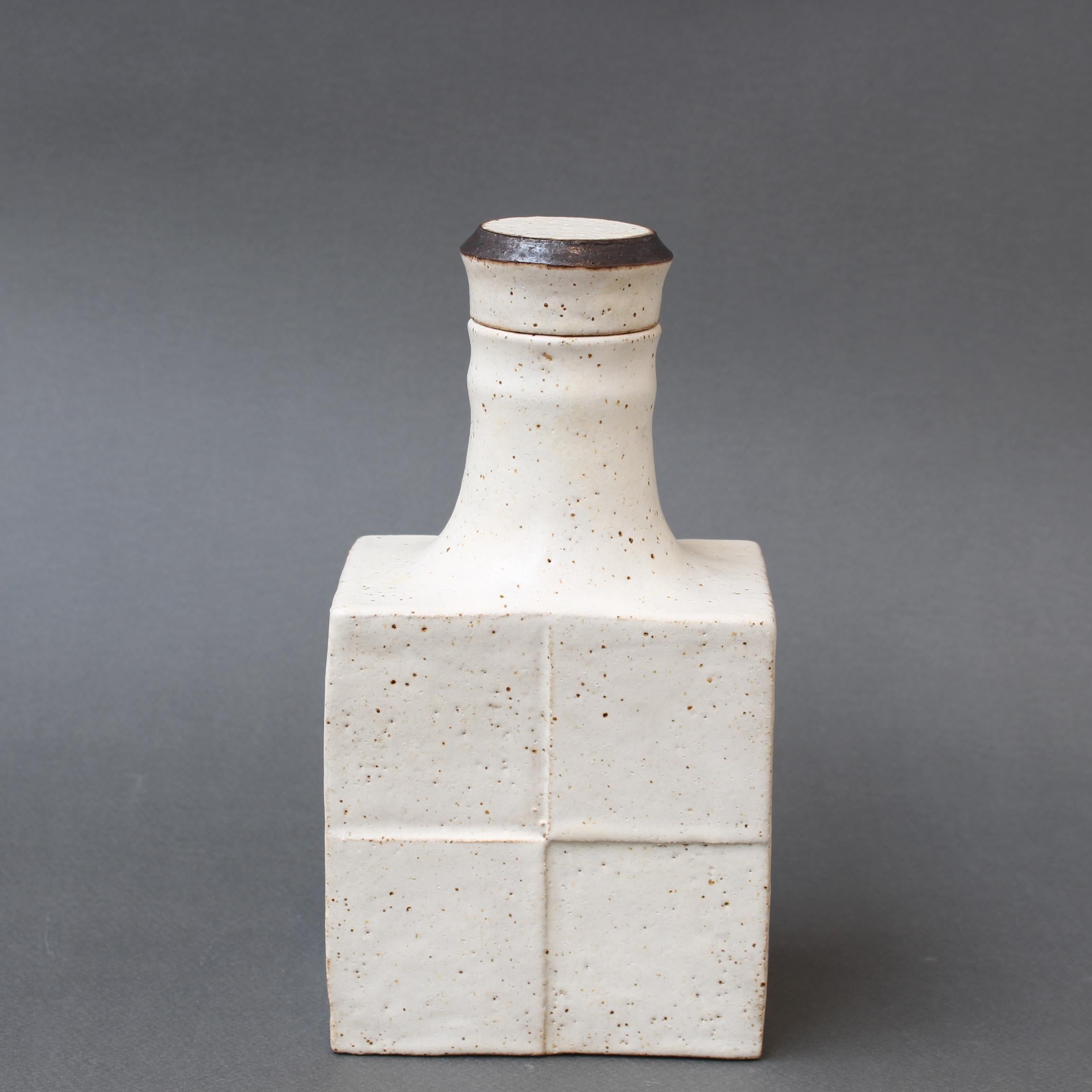 Vintage Italian Decorative Ceramic Bottle by Bruno Gambone (circa 1980s) For Sale 1