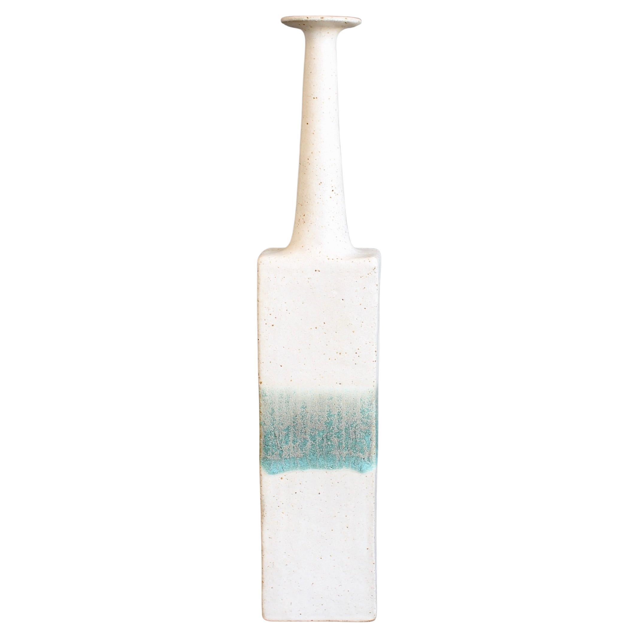 Bottiglia decorativa italiana d'epoca in ceramica di Bruno Gambone (circa anni '80) in vendita
