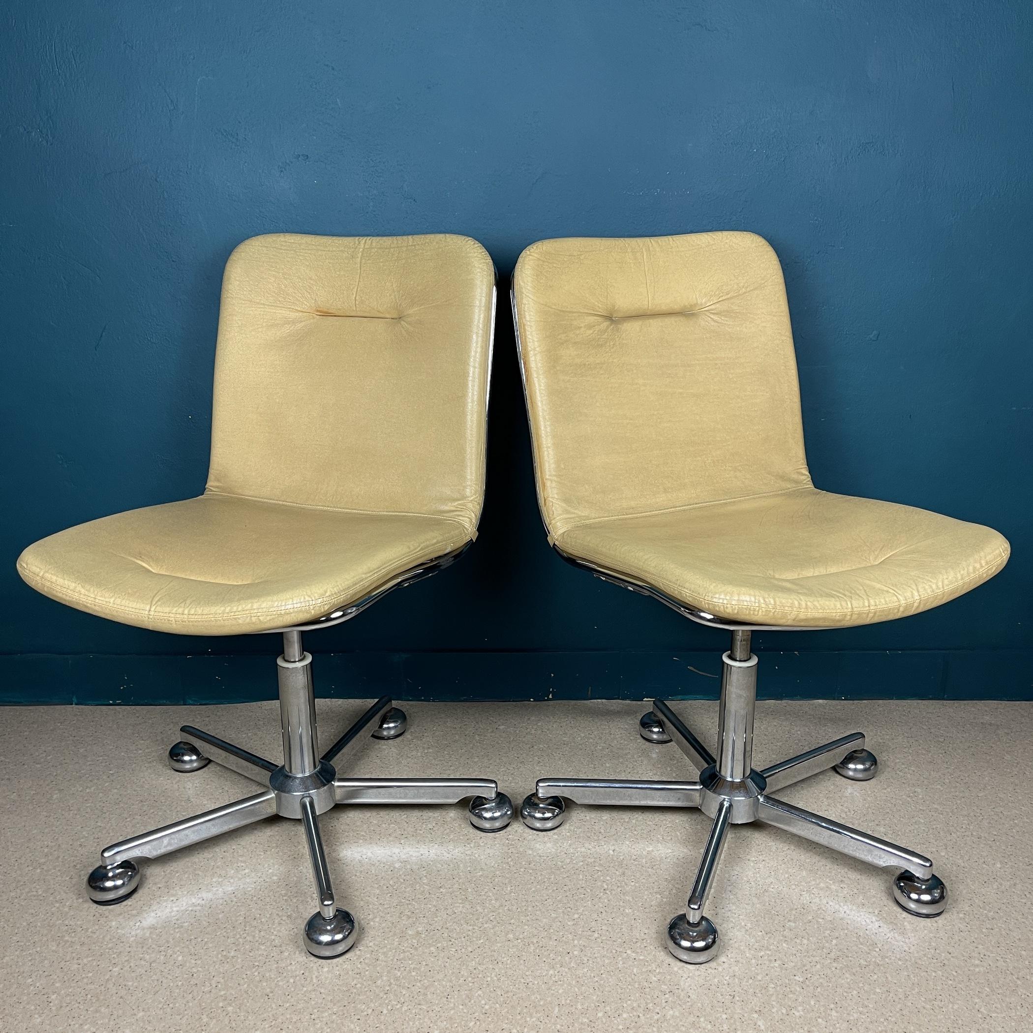Vintage Italian Desk Chairs Italy 1970s Set of 2 Style Gastone Rinaldi In Good Condition For Sale In Miklavž Pri Taboru, SI