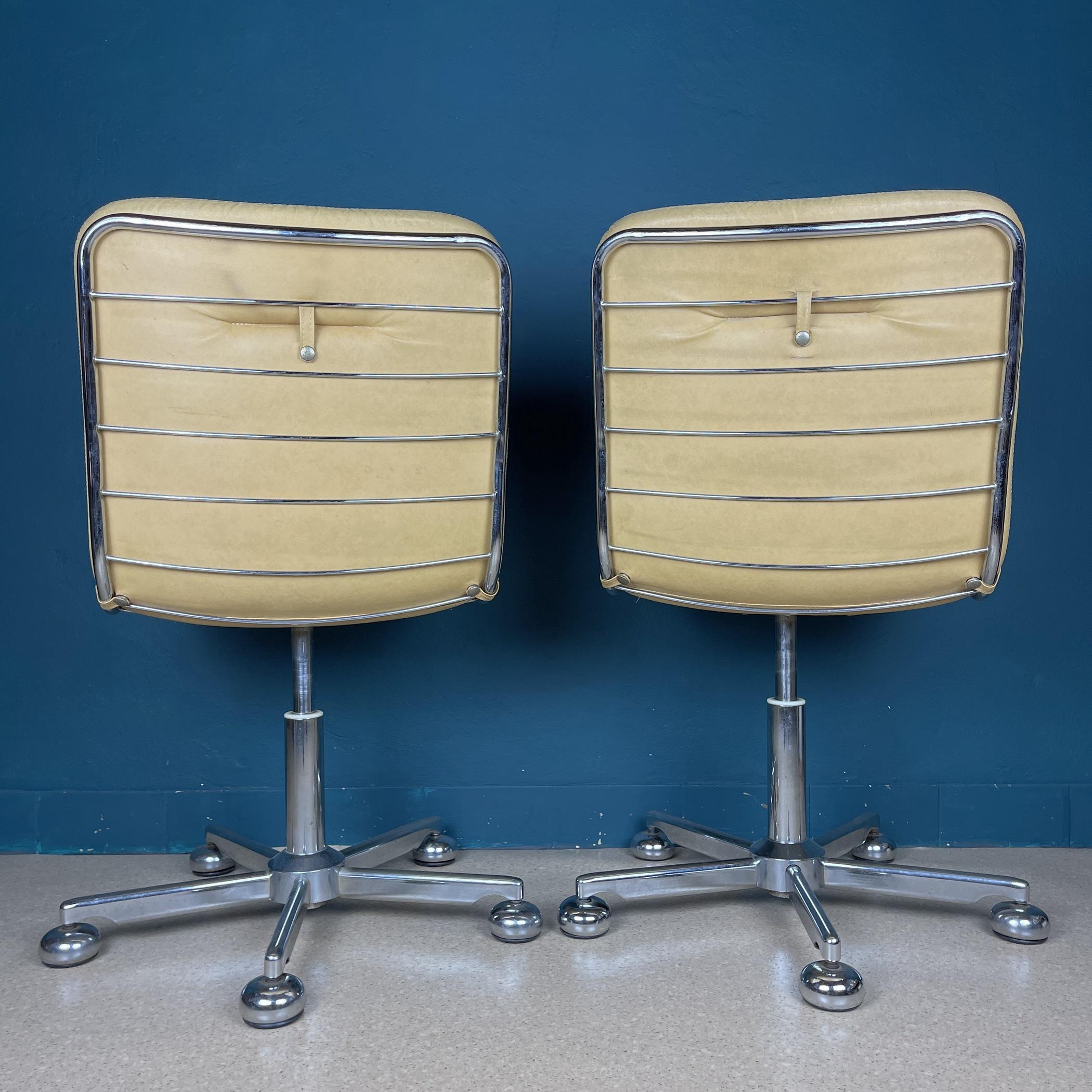 Vintage Italian Desk Chairs Italy 1970s Set of 2 Style Gastone Rinaldi For Sale 1