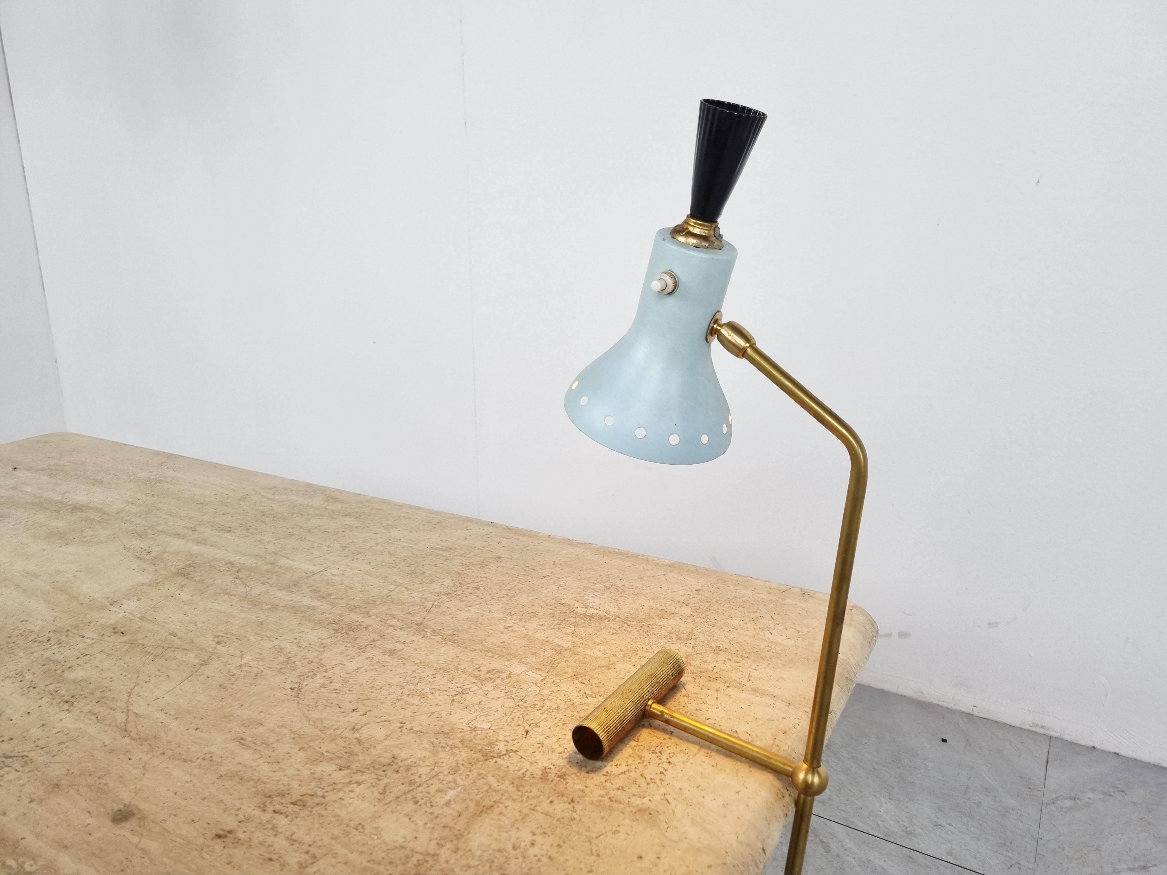 Vintage Italian Diabolo Counter Balancing Table Lamp, 1960s In Good Condition In HEVERLEE, BE