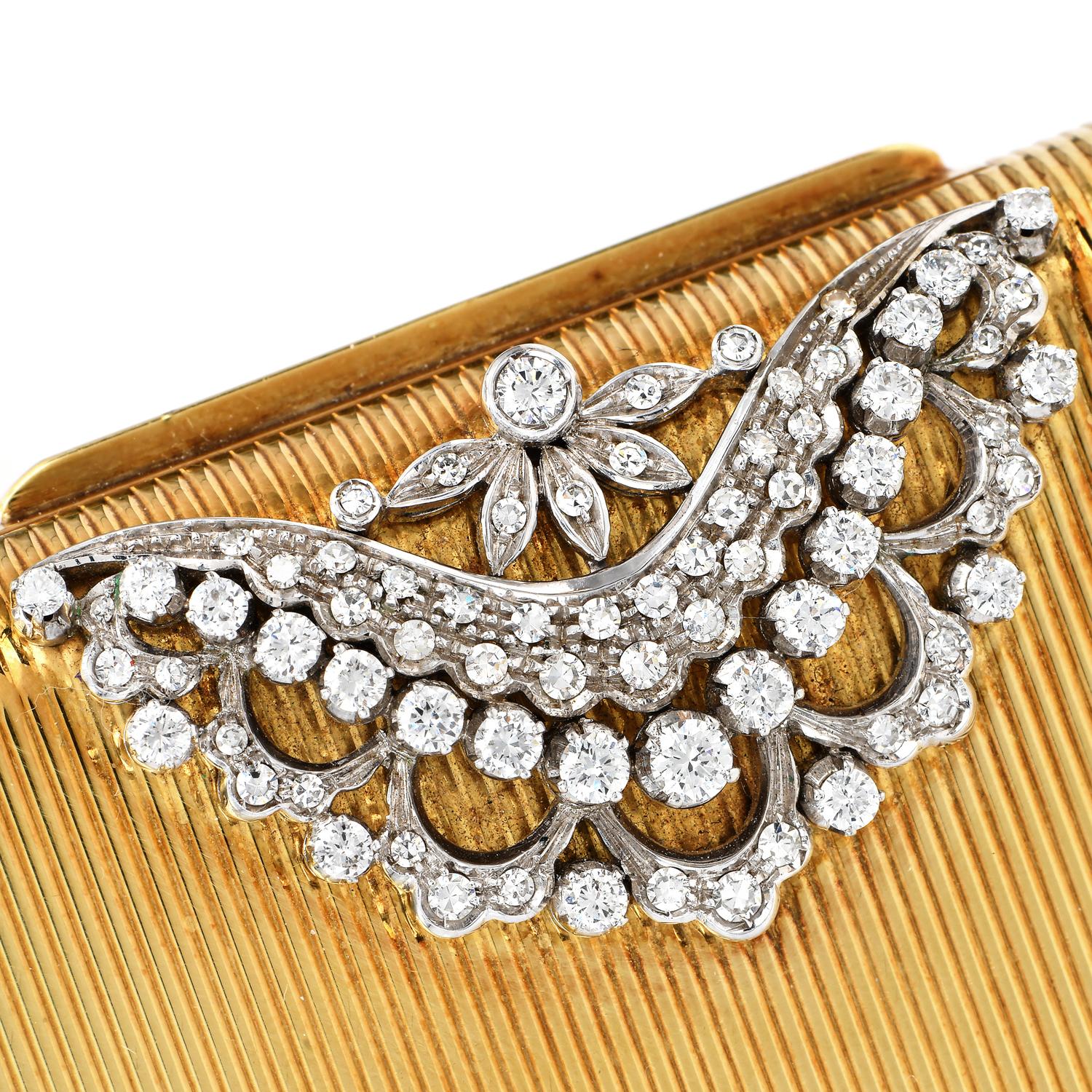 A luxurious way of carrying your make-up!
 This vintage diamond 18K yellow gold compact box from the 1940s, features a diamond-accented closure in 18K white gold with round cut diamonds, in a romantic royal tiara design

The whole piece and its